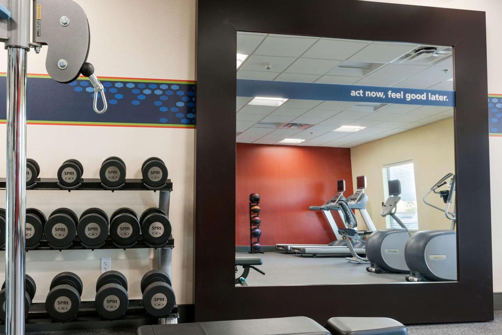 Hampton Inn & Suites El Paso/East Hampton Inn & Suites El Paso/East