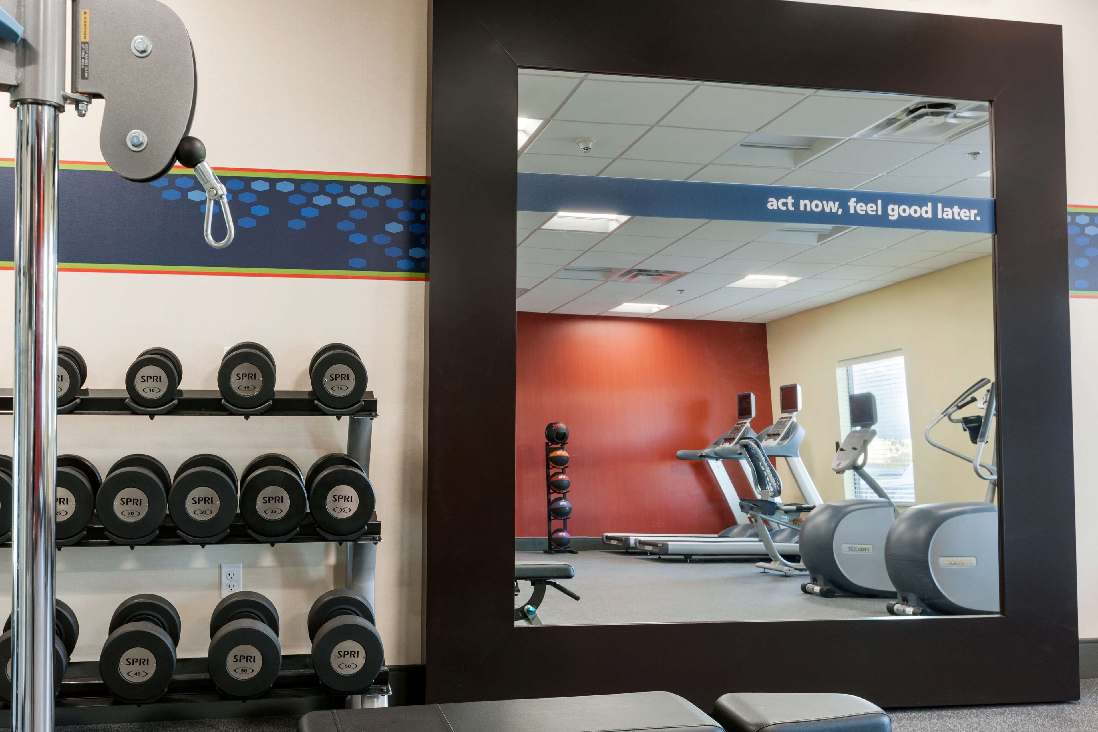 Hampton Inn & Suites El Paso/East Hampton Inn & Suites El Paso/East