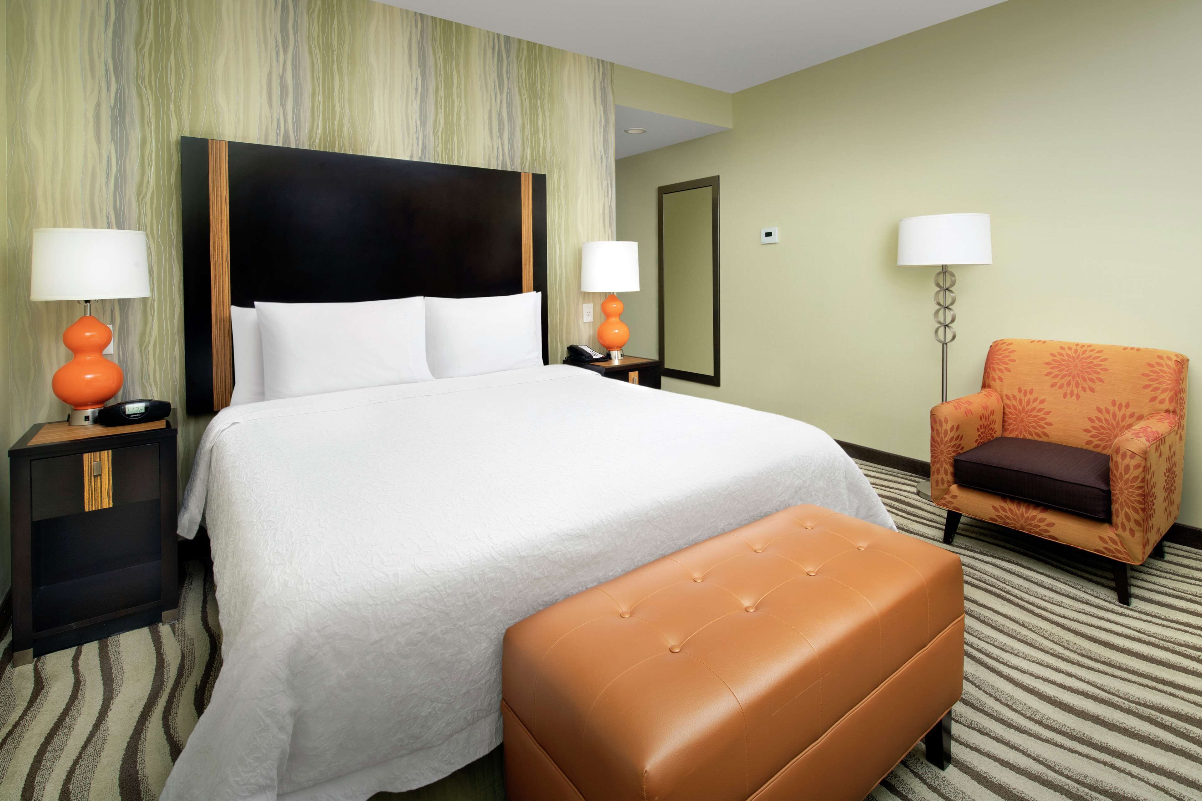 Hampton Inn & Suites El Paso/East Hampton Inn & Suites El Paso/East