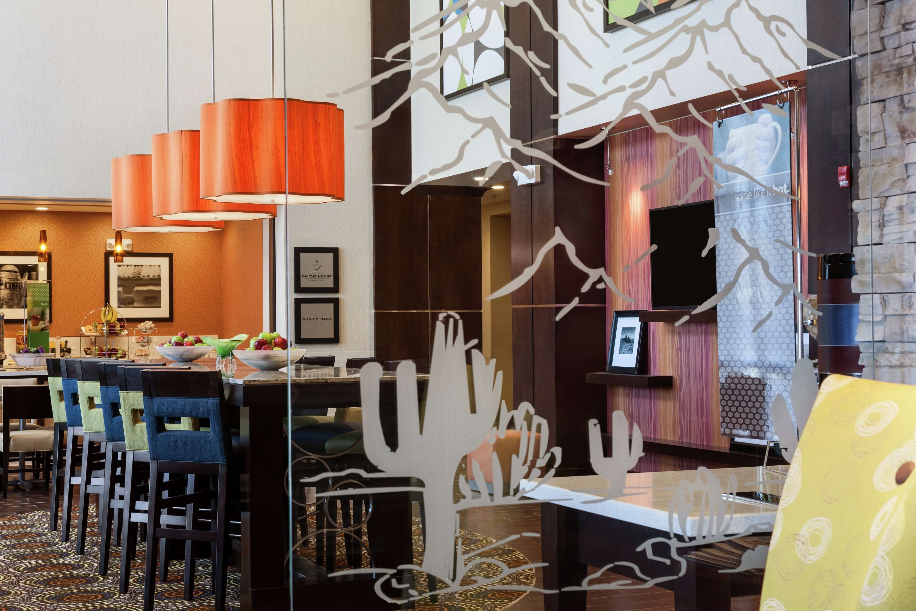 Hampton Inn & Suites El Paso/East Hampton Inn & Suites El Paso/East