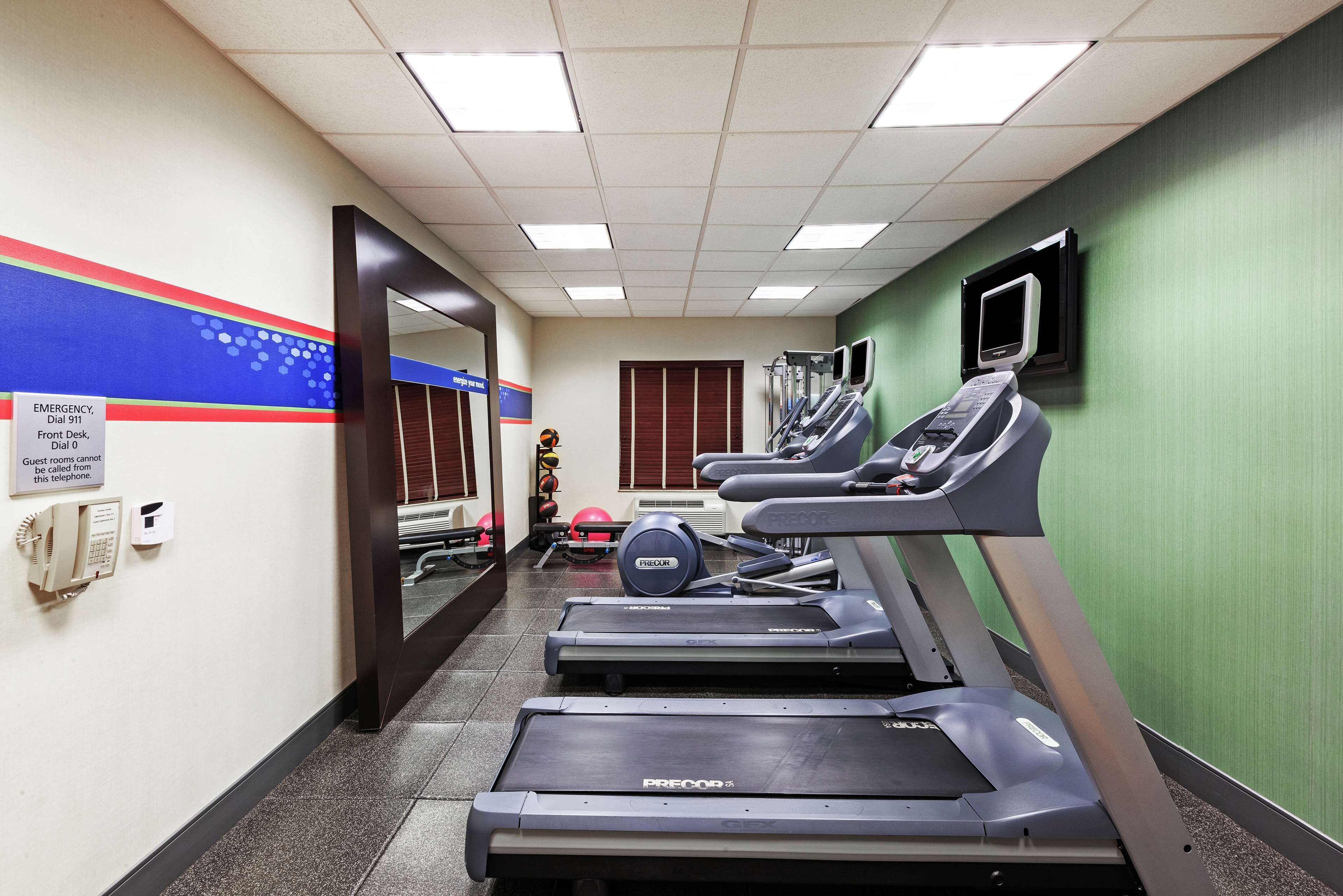 Hampton Inn & Suites El Paso West Hampton Inn & Suites El Paso West