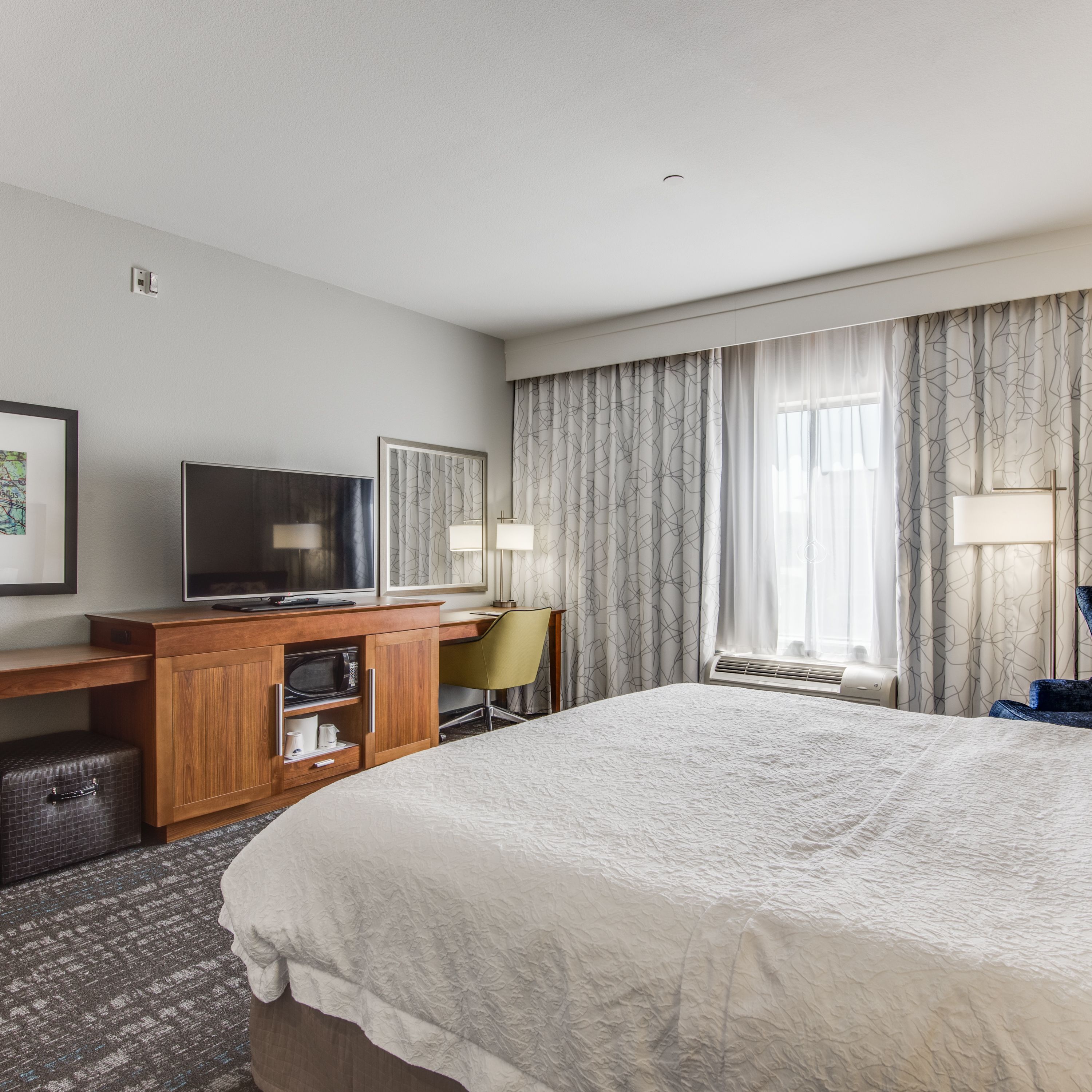 Hampton Inn & Suites Dallas Ft Worth Airport South Hampton Inn & Suites Dallas Ft Worth Airport South