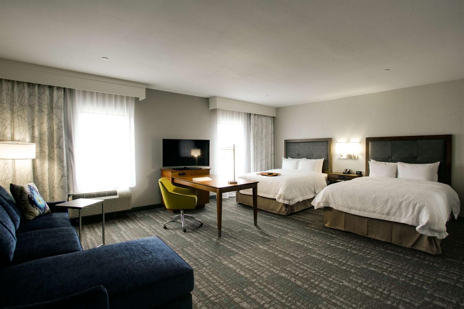 Hampton Inn & Suites Dallas Ft Worth Airport South Hampton Inn & Suites Dallas Ft Worth Airport South