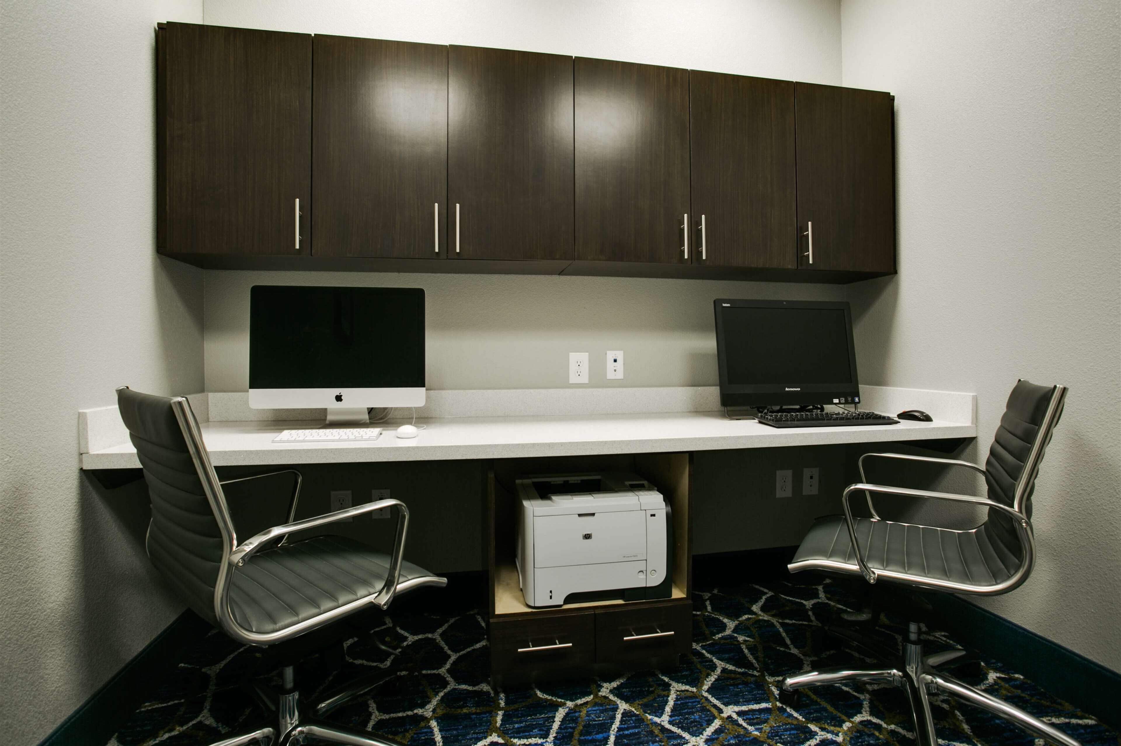 Hampton Inn & Suites Dallas Ft Worth Airport South Hampton Inn & Suites Dallas Ft Worth Airport South
