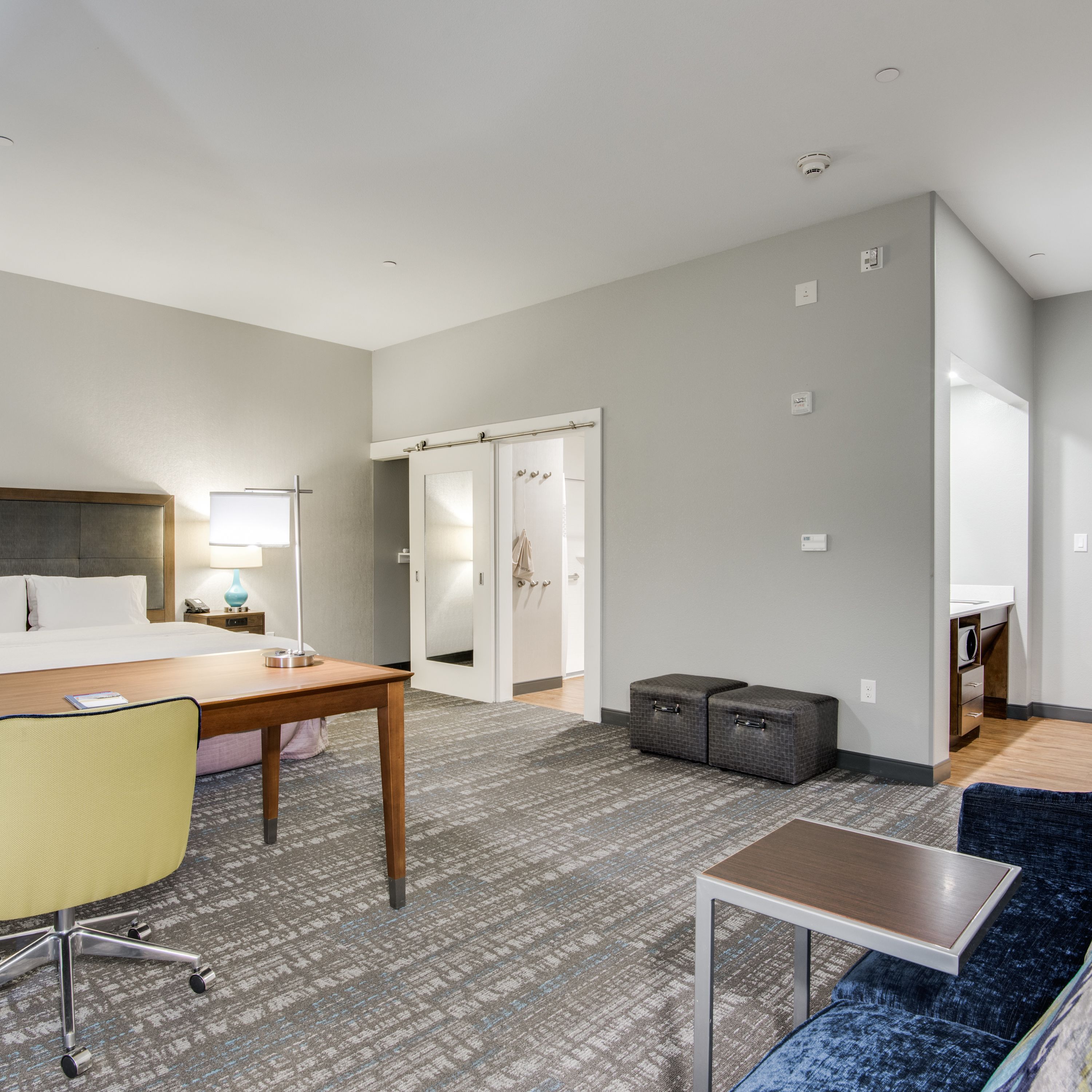 Hampton Inn & Suites Dallas Ft Worth Airport South Hampton Inn & Suites Dallas Ft Worth Airport South