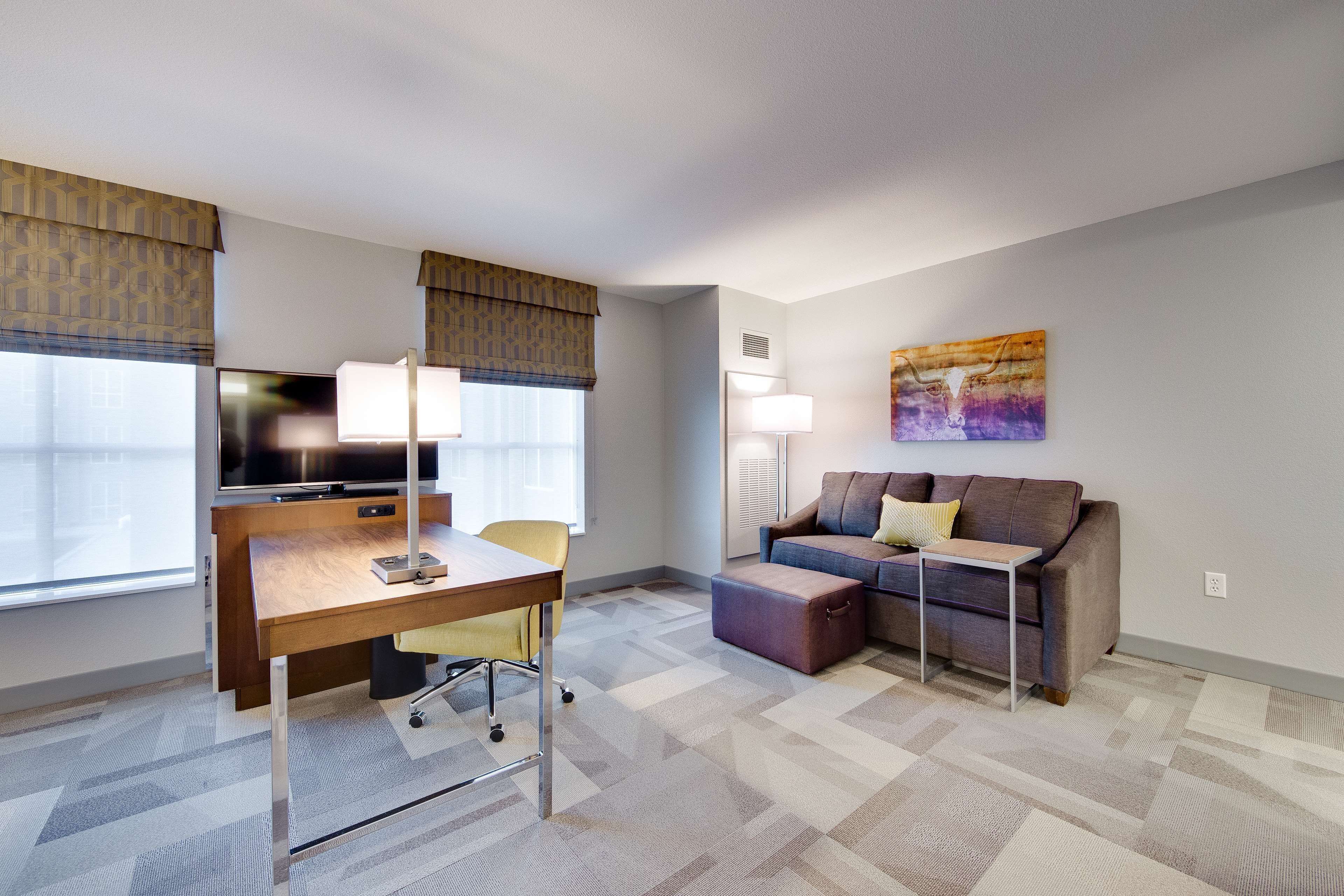 Hampton Inn & Suites Fort Worth Downtown Hampton Inn & Suites Fort Worth Downtown