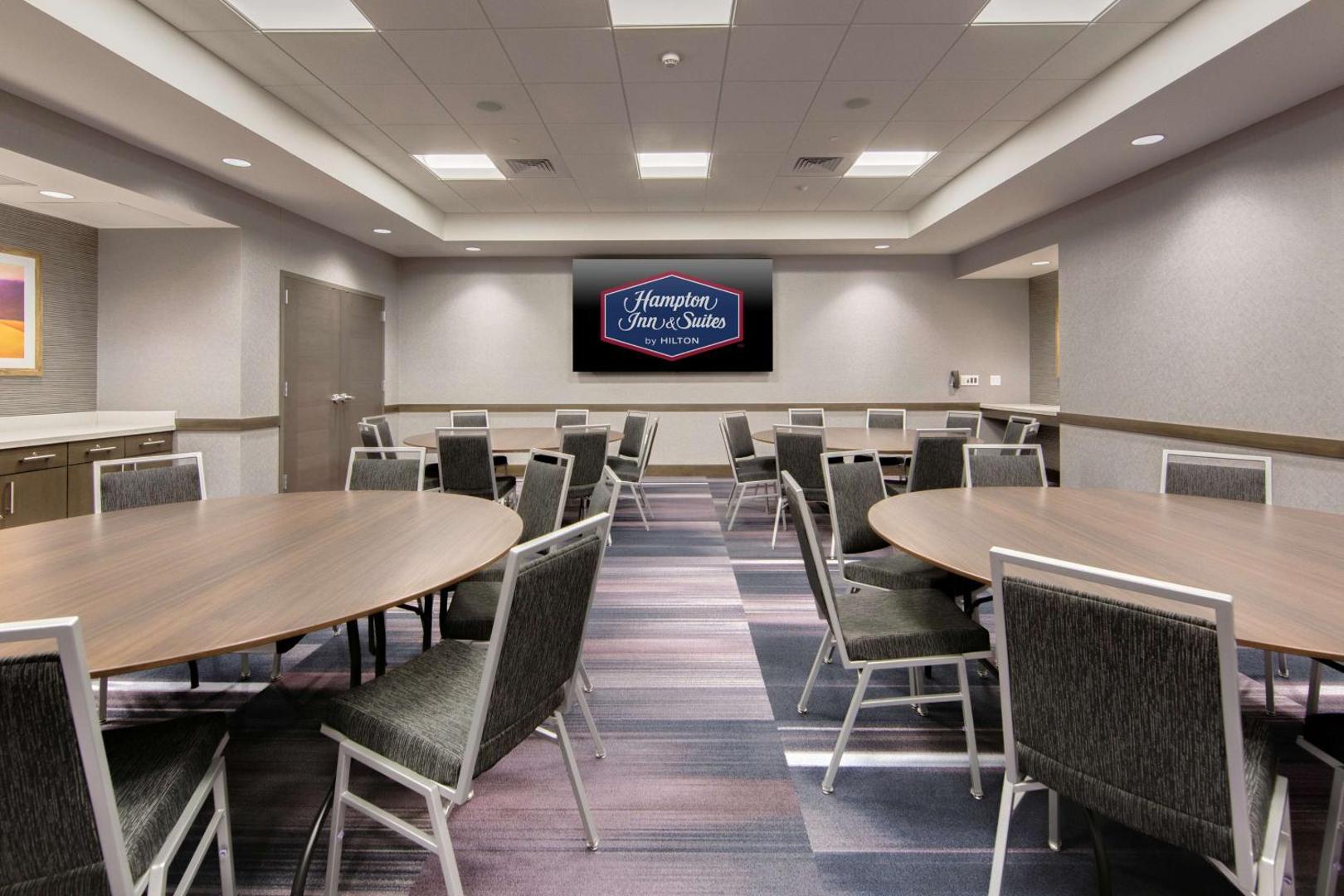 Hampton Inn & Suites Fort Worth Downtown Hampton Inn & Suites Fort Worth Downtown