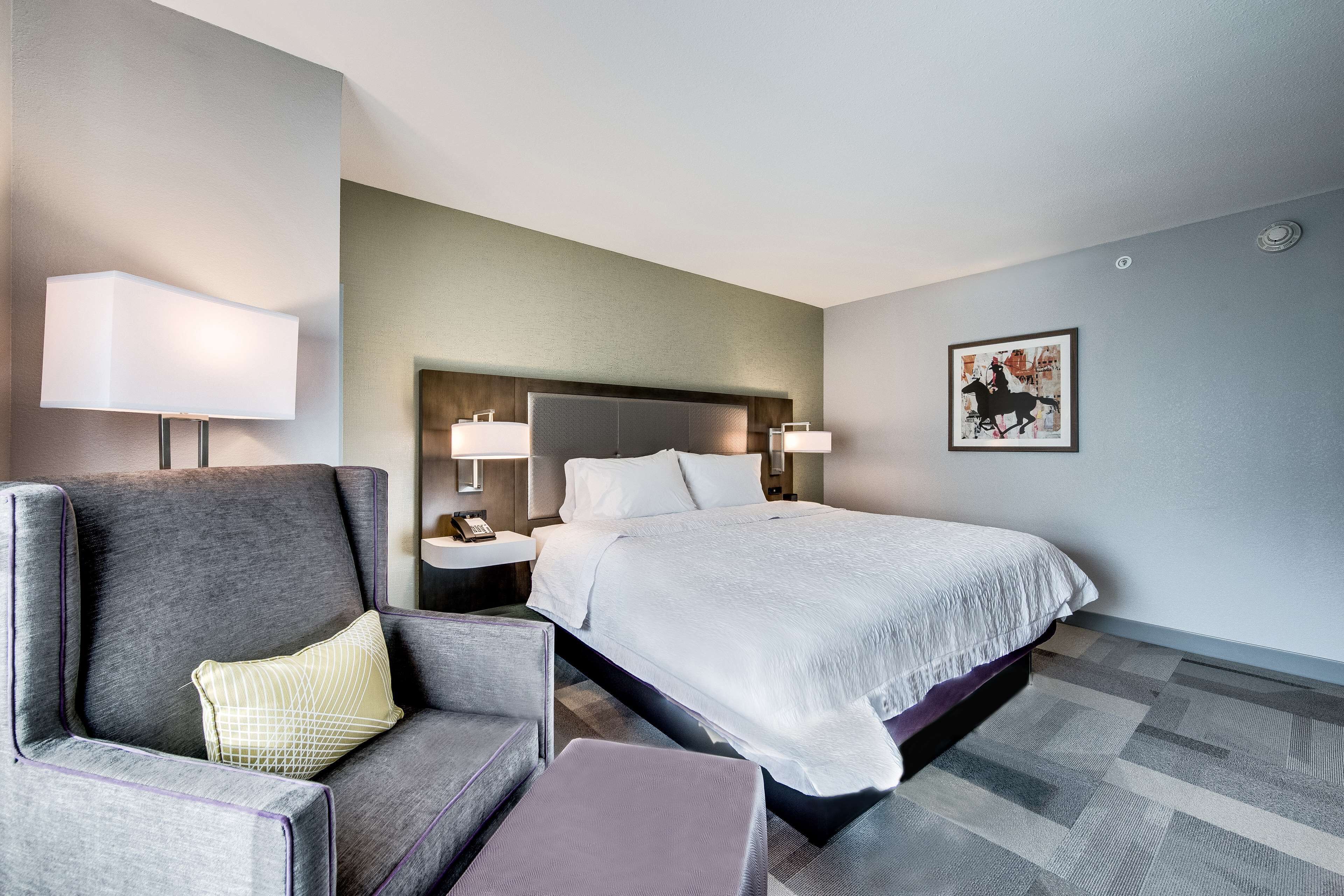 Hampton Inn & Suites Fort Worth Downtown Hampton Inn & Suites Fort Worth Downtown