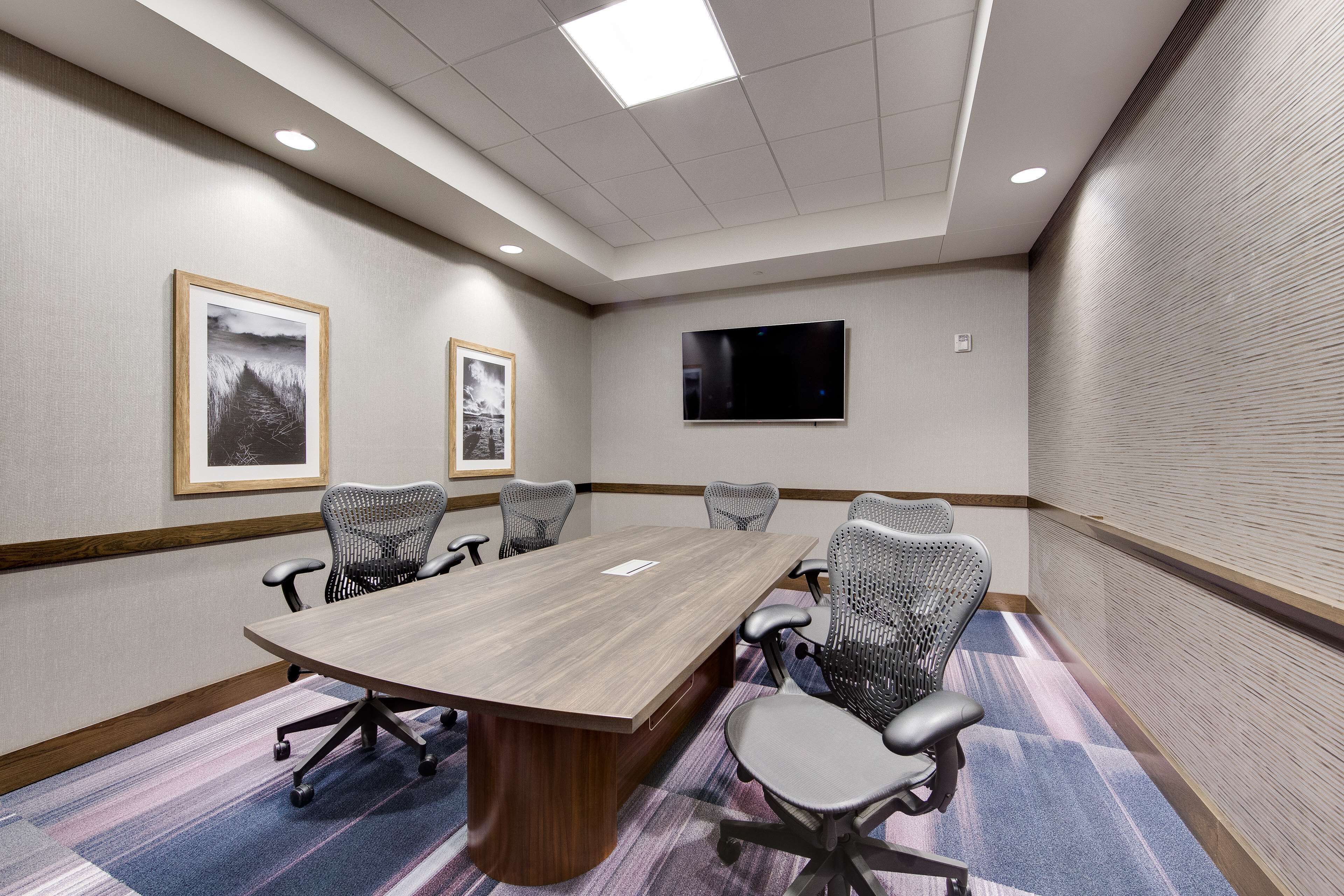 Hampton Inn & Suites Fort Worth Downtown Hampton Inn & Suites Fort Worth Downtown