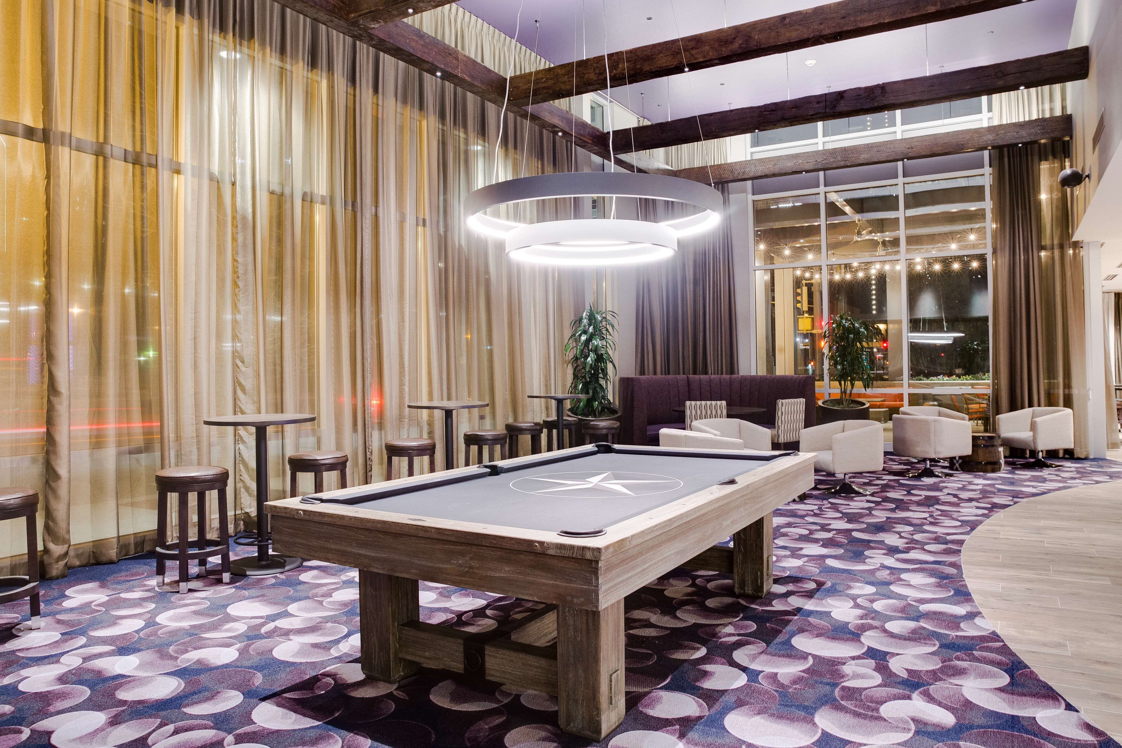 Hampton Inn & Suites Fort Worth Downtown Hampton Inn & Suites Fort Worth Downtown