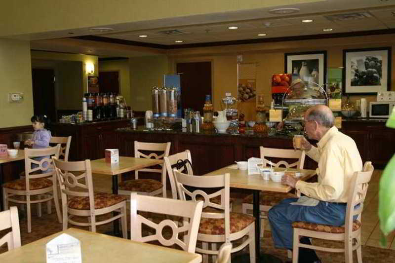 Hampton Inn & Suites Gainesville Hampton Inn & Suites Gainesville