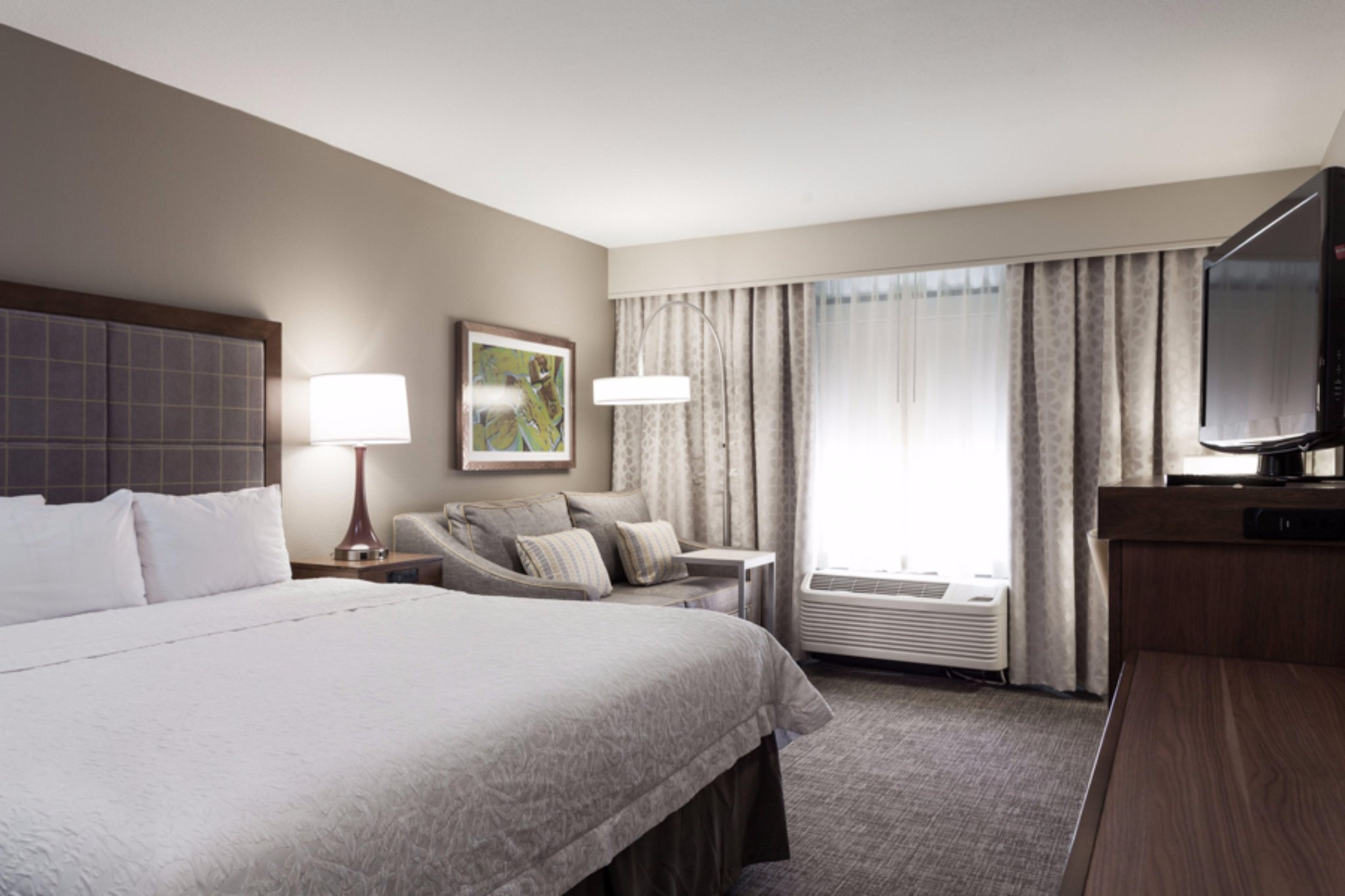 Hampton Inn & Suites DFW Airport Hampton Inn & Suites DFW Airport