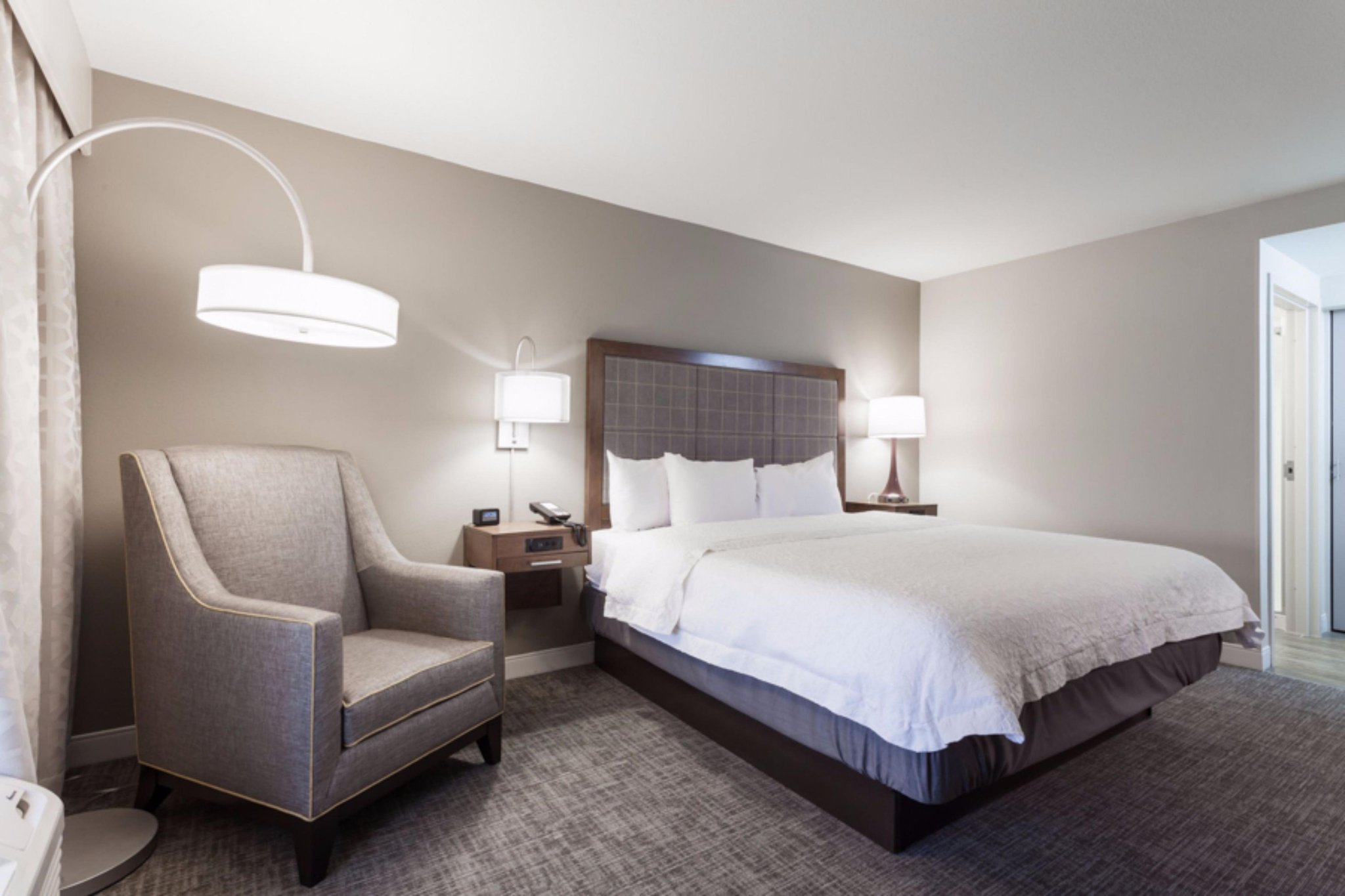 Hampton Inn & Suites DFW Airport Hampton Inn & Suites DFW Airport