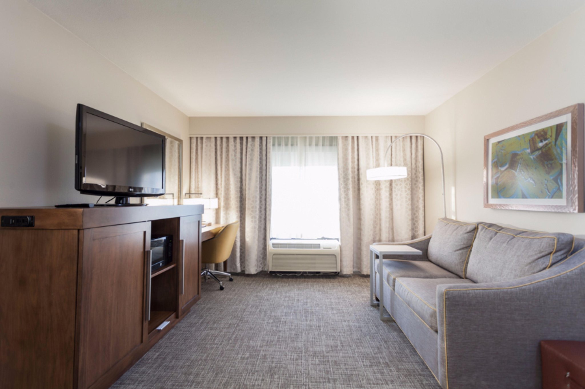 Hampton Inn & Suites DFW Airport Hampton Inn & Suites DFW Airport