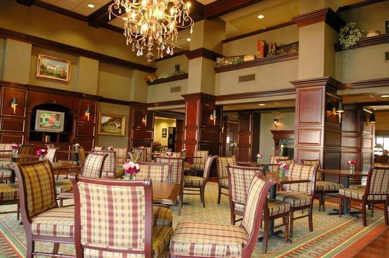 Hampton Inn & Suites DFW Airport Hampton Inn & Suites DFW Airport