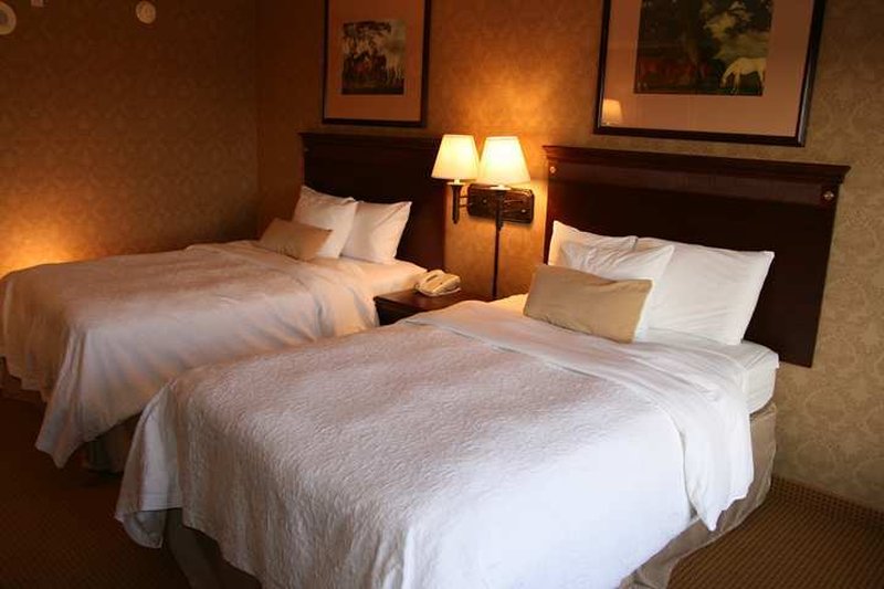 Hampton Inn & Suites DFW Airport Hampton Inn & Suites DFW Airport