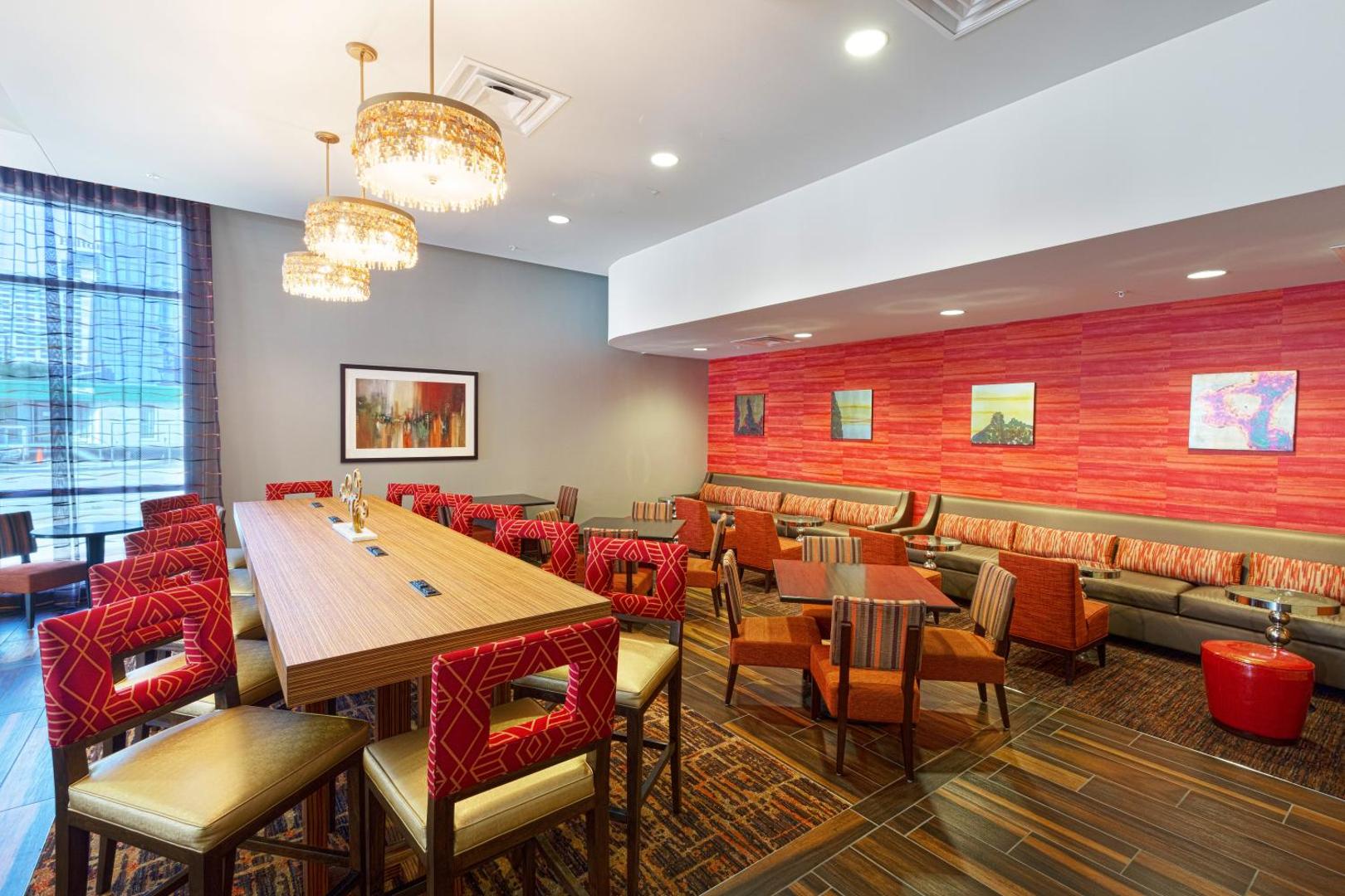 Hampton Inn Houston Downtown Hampton Inn Houston Downtown