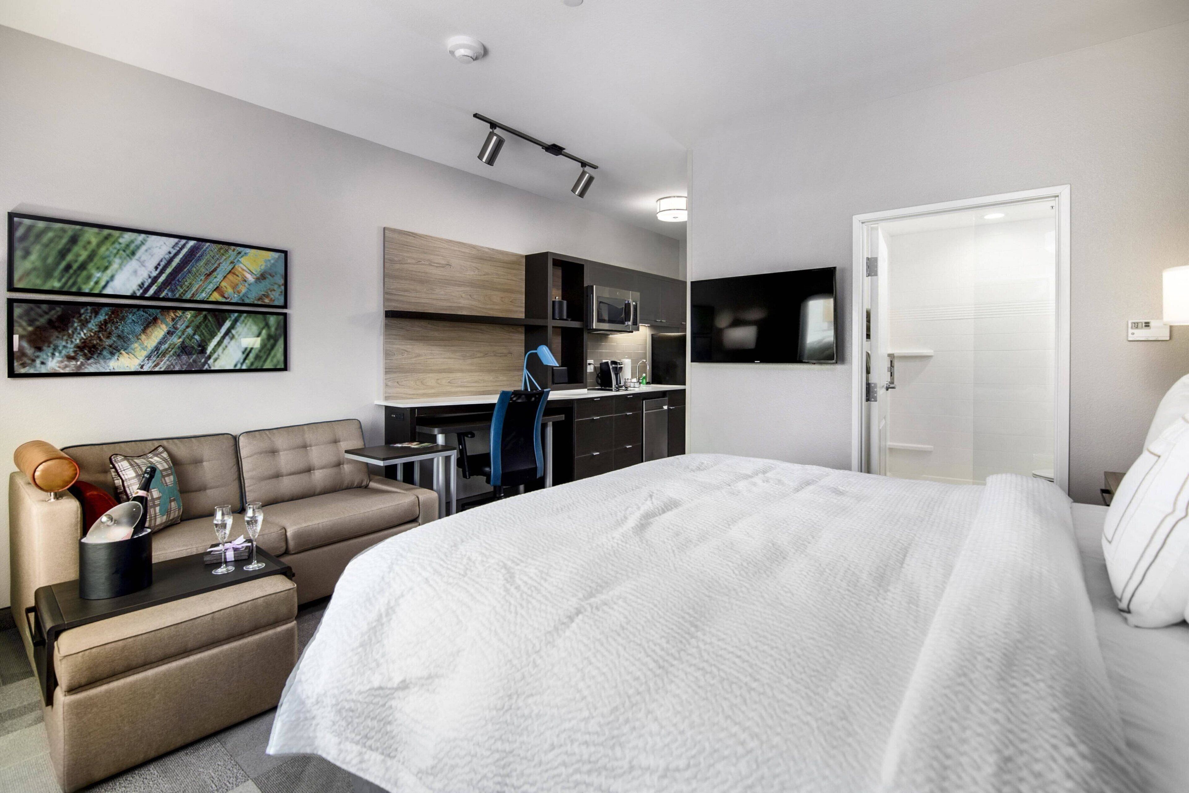 TownePlace Suites Houston Hobby Airport TownePlace Suites Houston Hobby Airport
