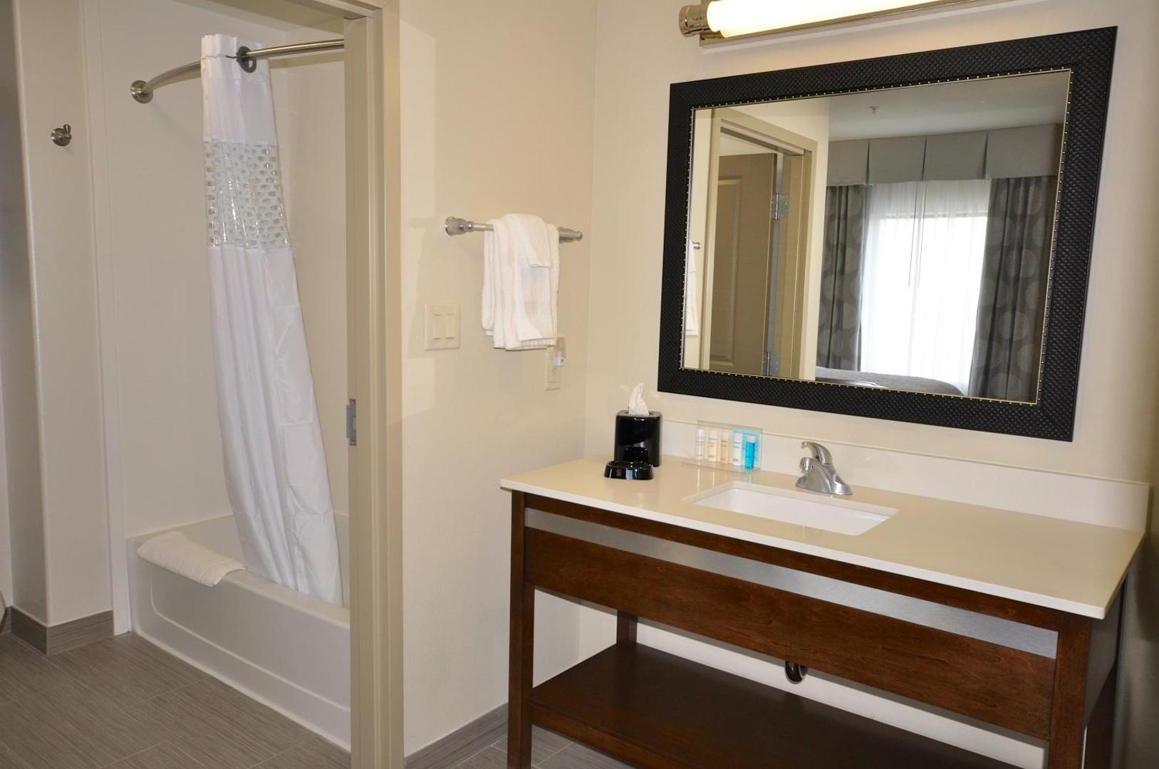 Hampton Inn & Suites Hutto Hampton Inn & Suites Hutto