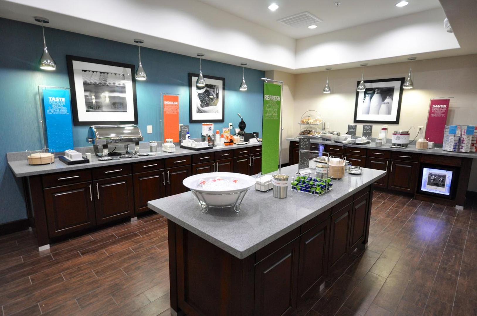 Hampton Inn & Suites Hutto Hampton Inn & Suites Hutto