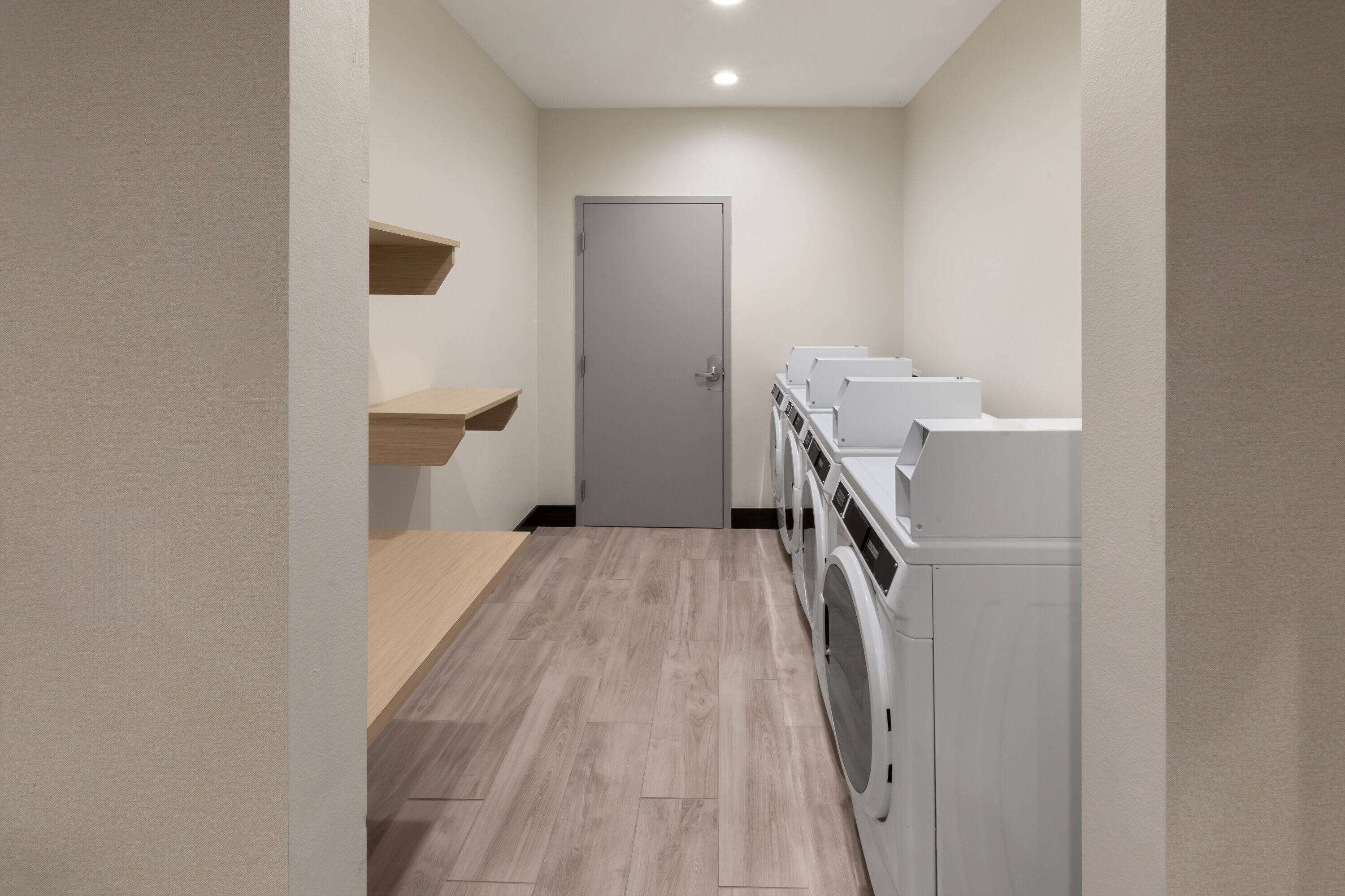 Hawthorn Extended Stay by Wyndham Kingwood/Houston