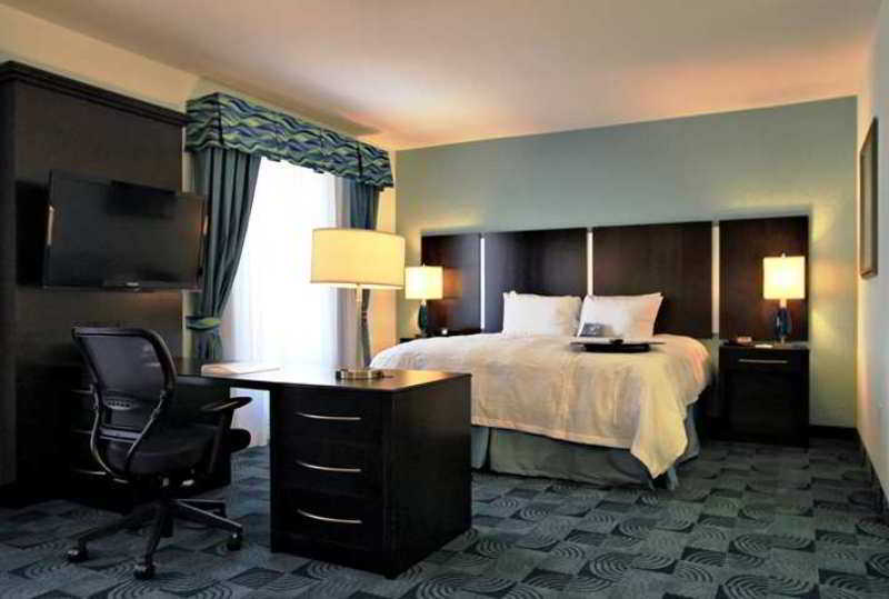 Hampton Inn and Suites Dallas/Lewisville-Vista Ridge Mall Hampton Inn and Suites Dallas/Lewisville-Vista Ridge Mall