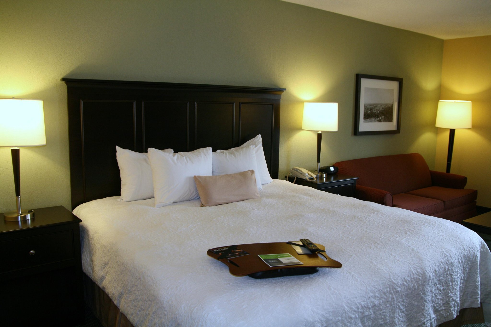 Hidden Falls Inn at Lake Marble Falls Hidden Falls Inn at Lake Marble Falls