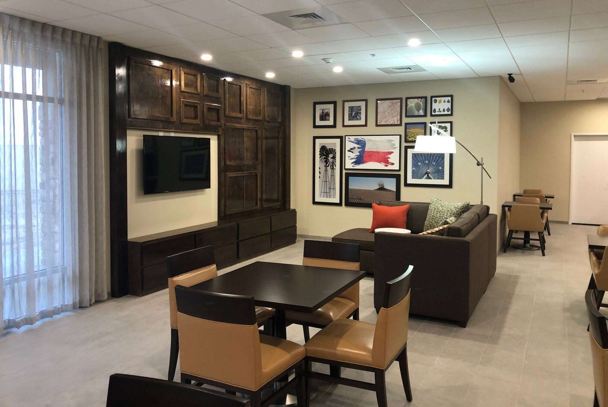 Hawthorn Extended Stay by Wyndham Monahans