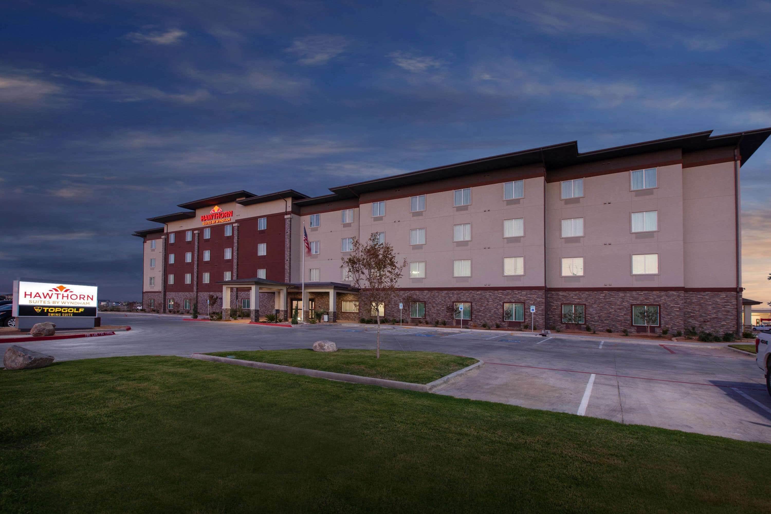 Hawthorn Extended Stay by Wyndham Odessa
