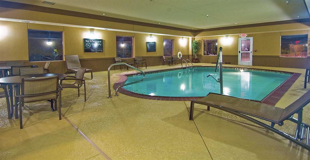 Hampton Inn & Suites Palestine Hampton Inn & Suites Palestine