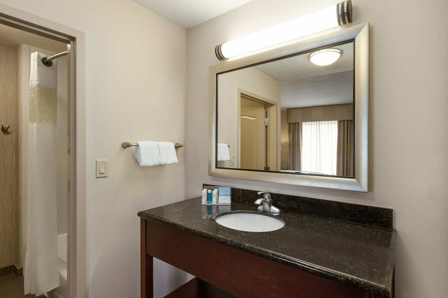 Hampton Inn & Suites Houston/Pasadena Hampton Inn & Suites Houston/Pasadena