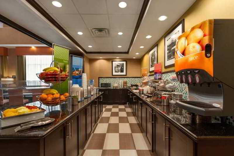 Hampton Inn & Suites Houston/Pasadena Hampton Inn & Suites Houston/Pasadena
