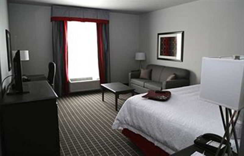 Quality Inn & Suites Quality Inn & Suites