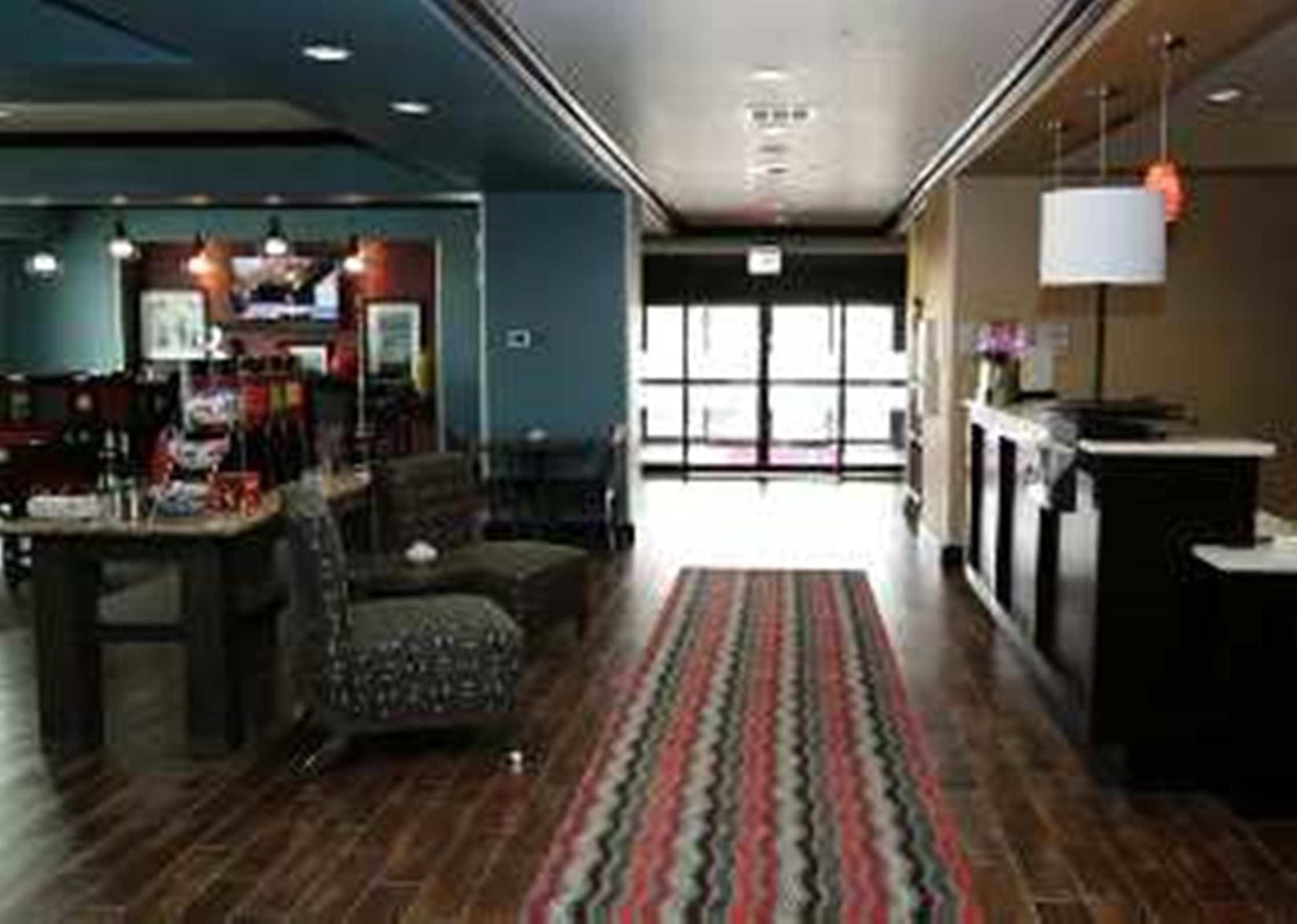 Quality Inn & Suites Quality Inn & Suites