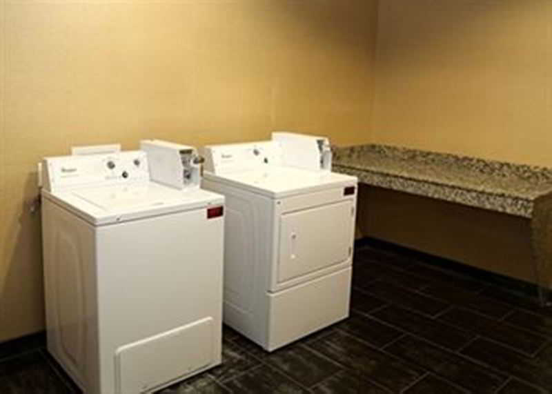 Quality Inn & Suites Quality Inn & Suites