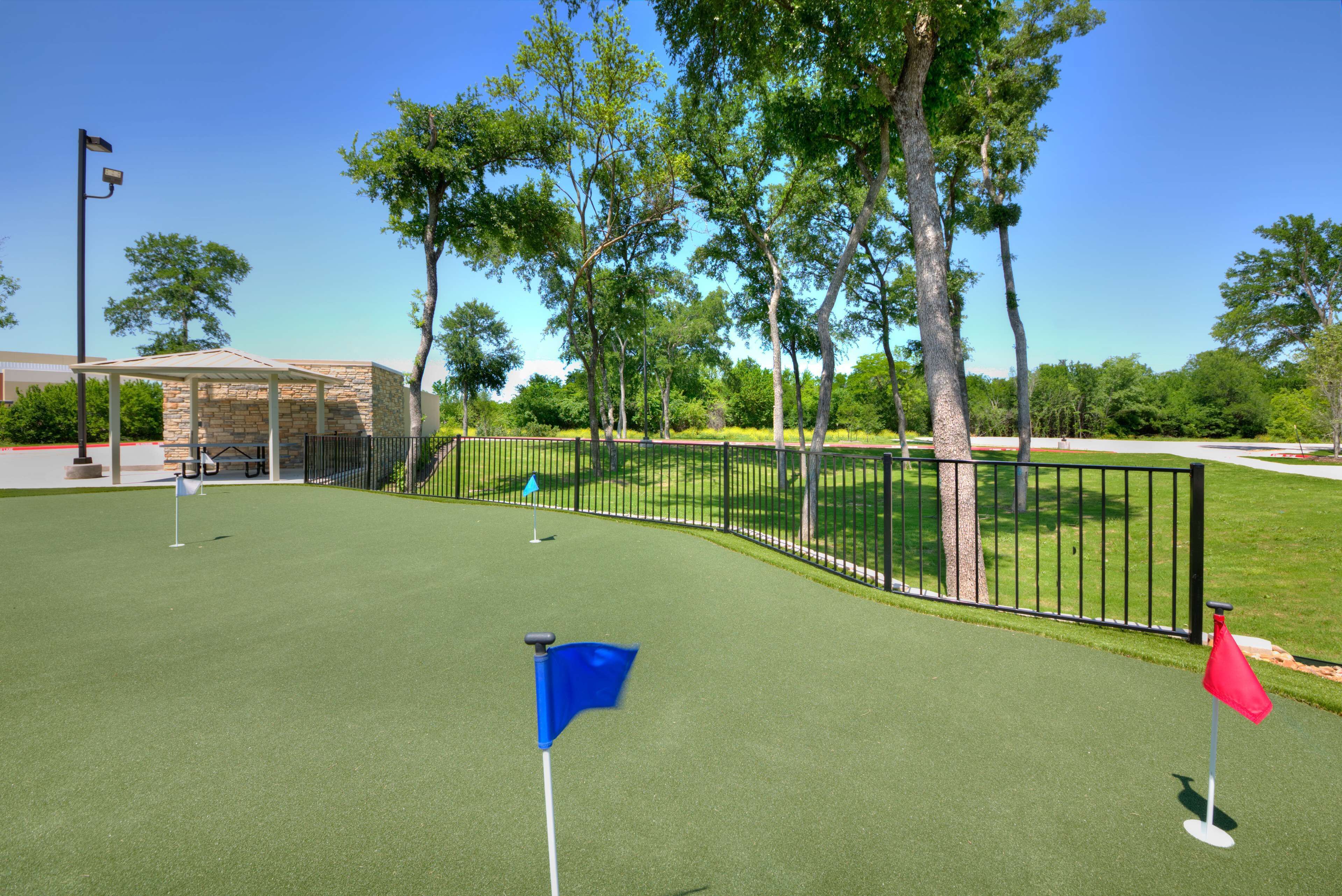 Hampton Inn & Suites Dallas/Plano-East Hampton Inn & Suites Dallas/Plano-East