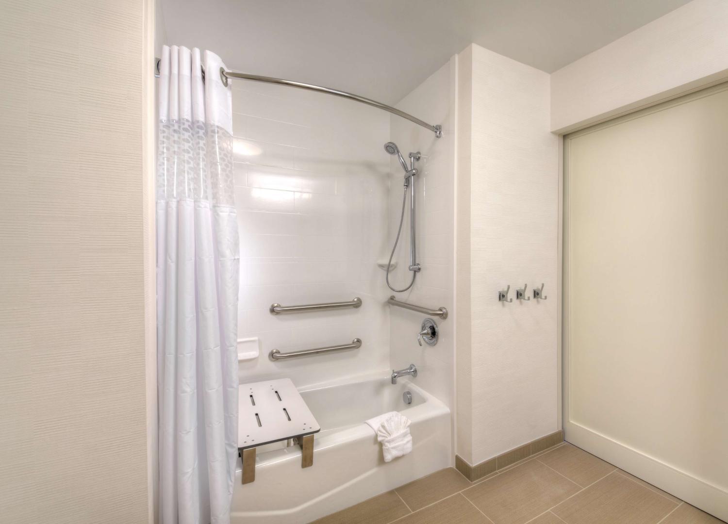 Hampton Inn & Suites Dallas/Plano-East Hampton Inn & Suites Dallas/Plano-East