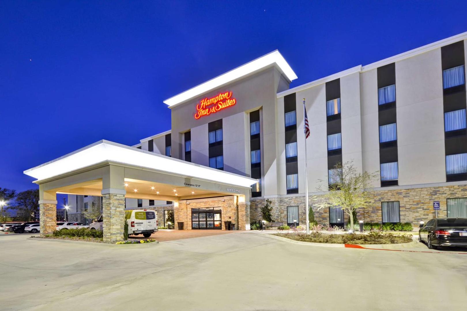 Hampton Inn & Suites Dallas/Plano-East Hampton Inn & Suites Dallas/Plano-East