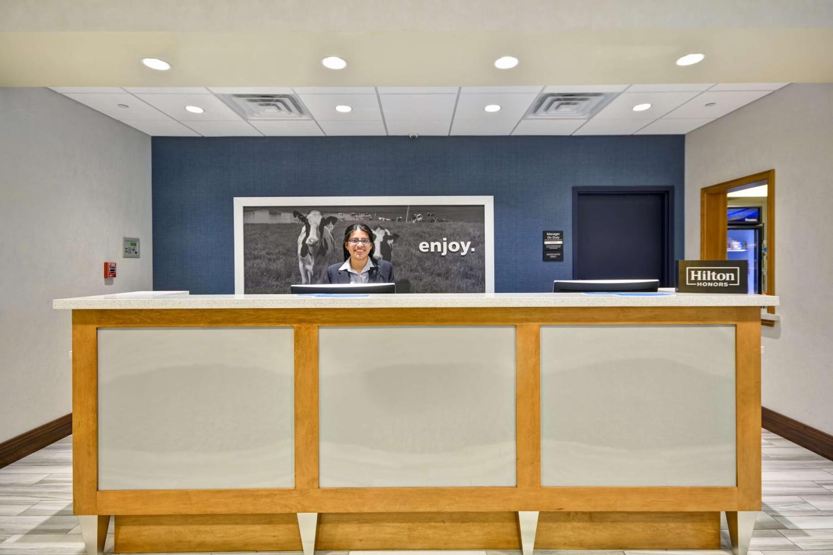 Hampton Inn & Suites Dallas/Plano-East Hampton Inn & Suites Dallas/Plano-East