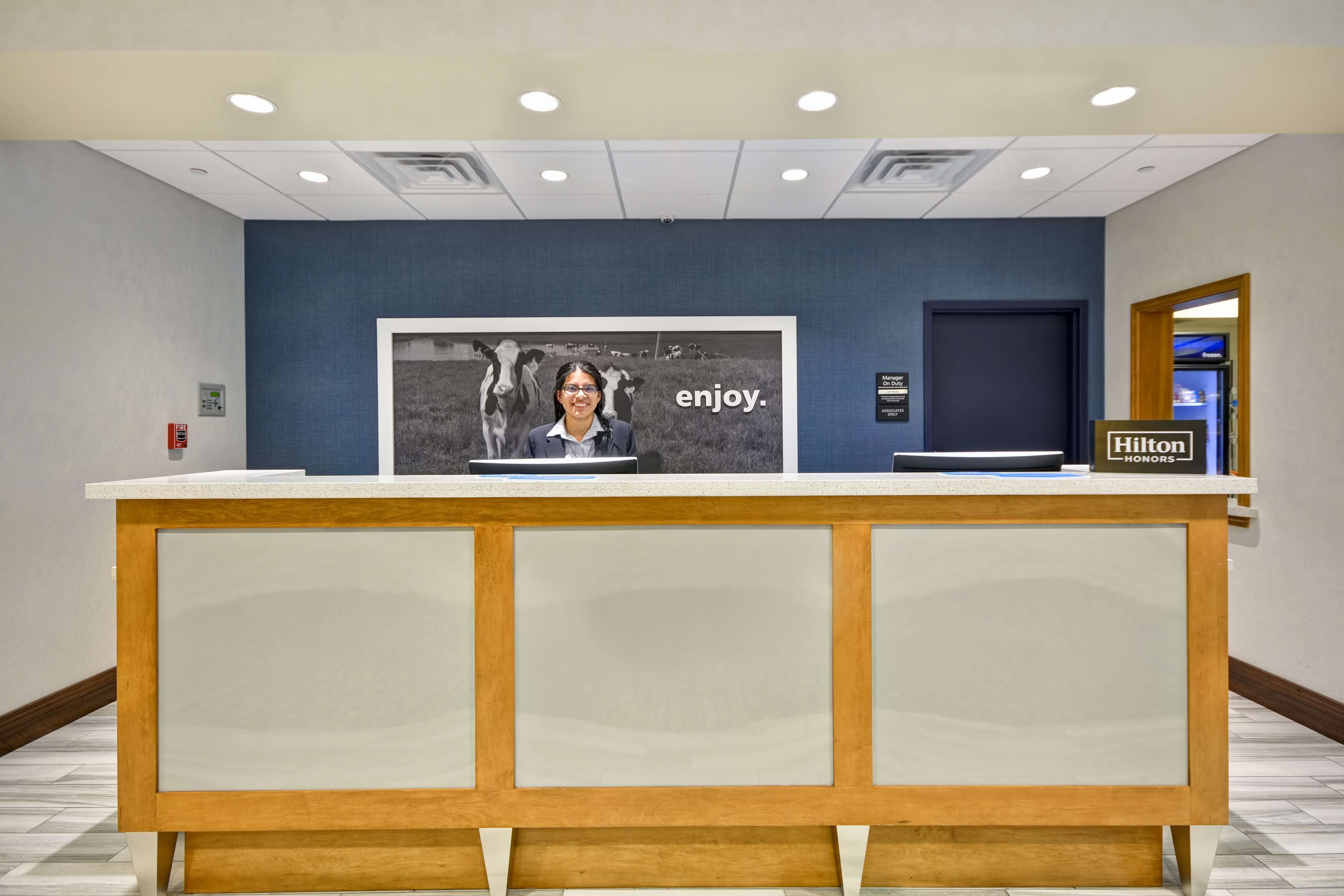 Hampton Inn & Suites Dallas/Plano-East Hampton Inn & Suites Dallas/Plano-East