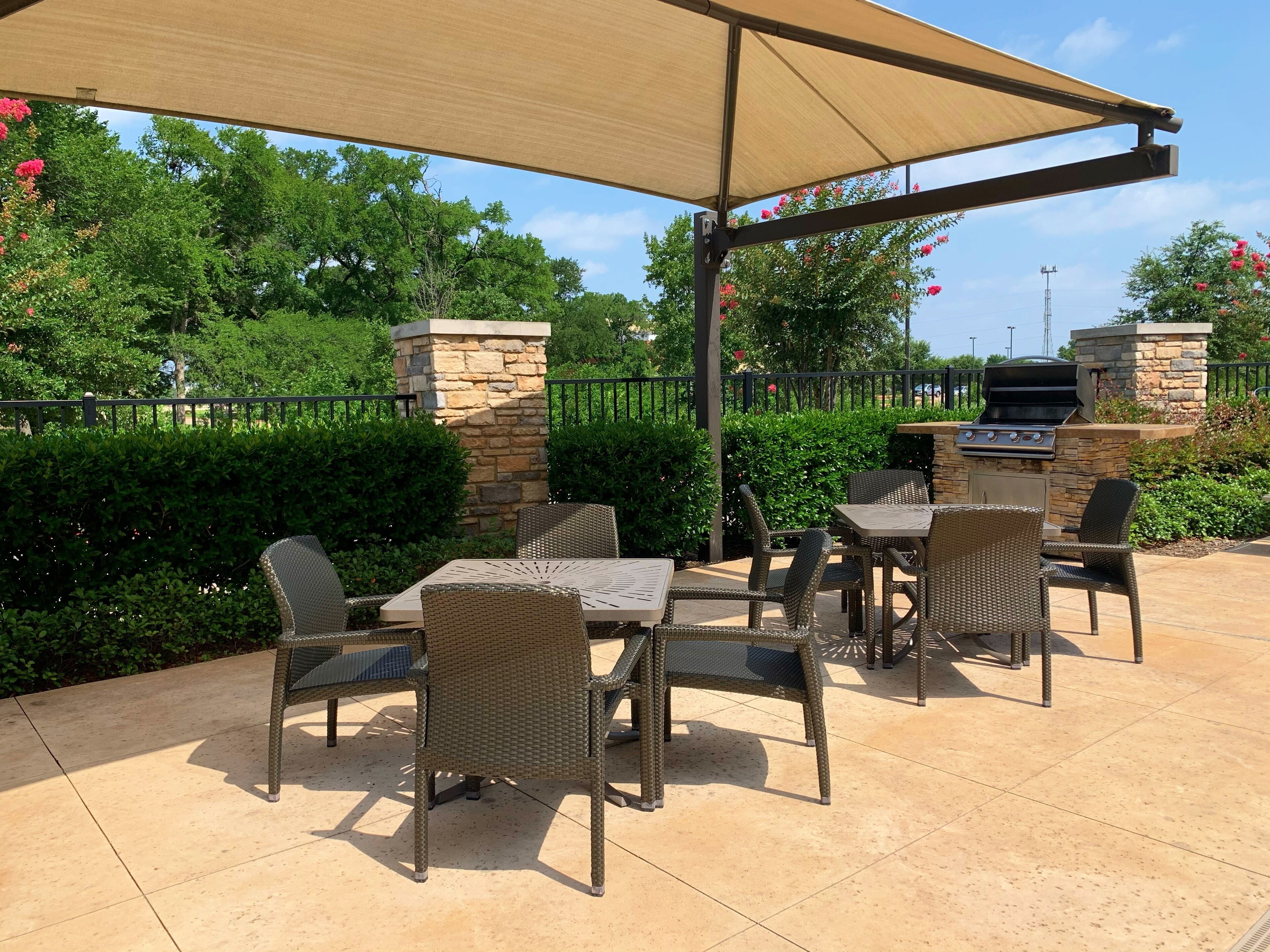 Hampton Inn & Suites Dallas/Plano-East Hampton Inn & Suites Dallas/Plano-East