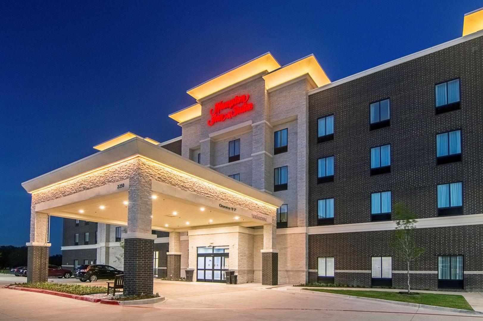 Hampton Inn & Suites Dallas/Richardson Hampton Inn & Suites Dallas/Richardson