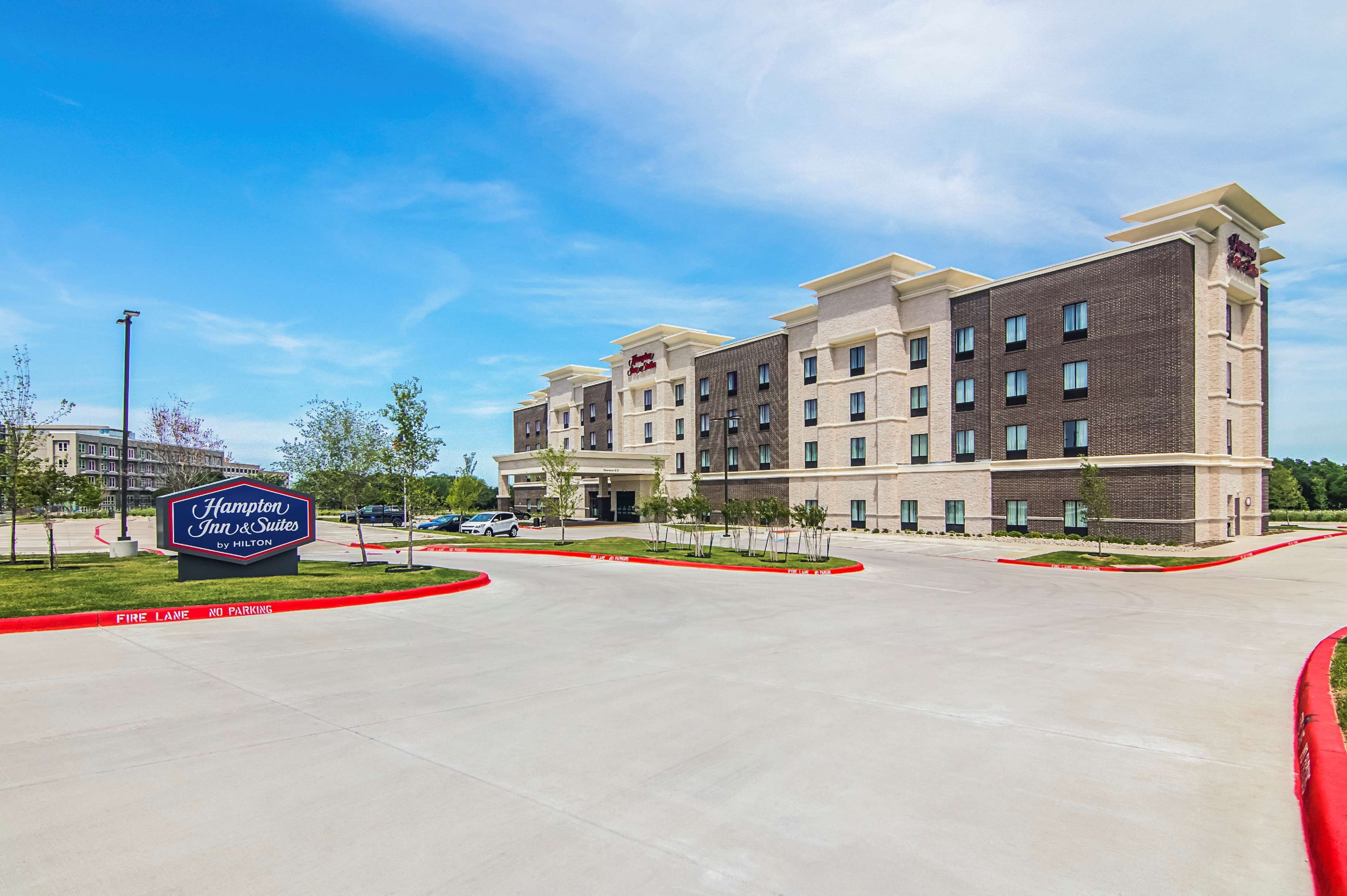 Hampton Inn & Suites Dallas/Richardson Hampton Inn & Suites Dallas/Richardson