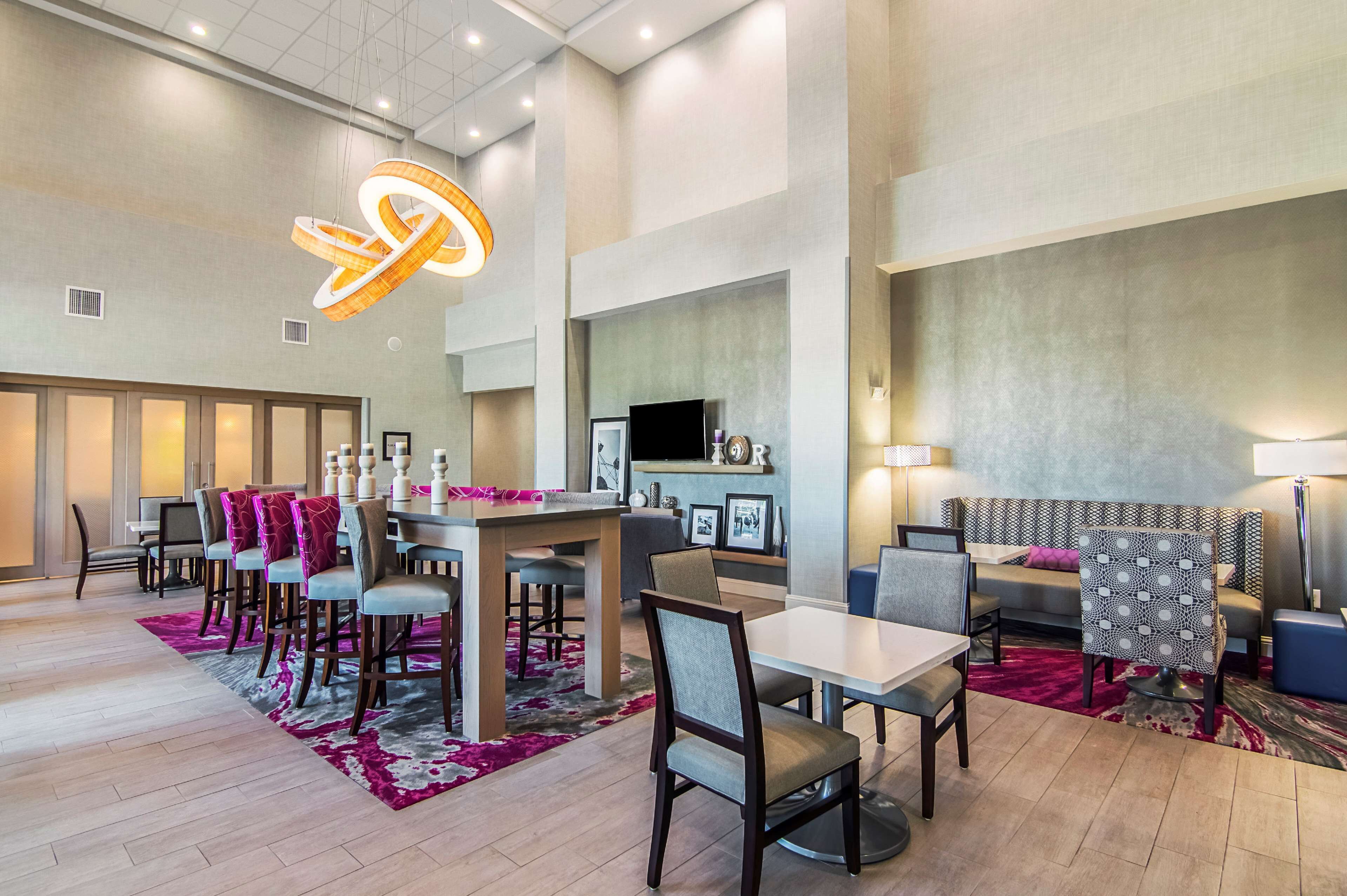 Hampton Inn & Suites Dallas/Richardson Hampton Inn & Suites Dallas/Richardson