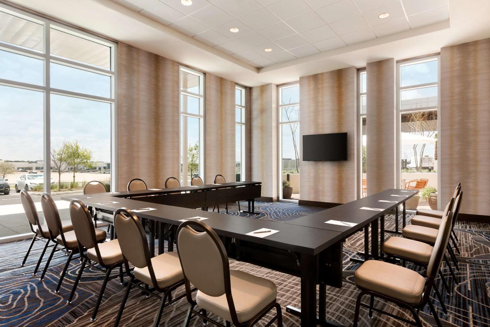 Embassy Suites by Hilton San Antonio Landmark Embassy Suites by Hilton San Antonio Landmark