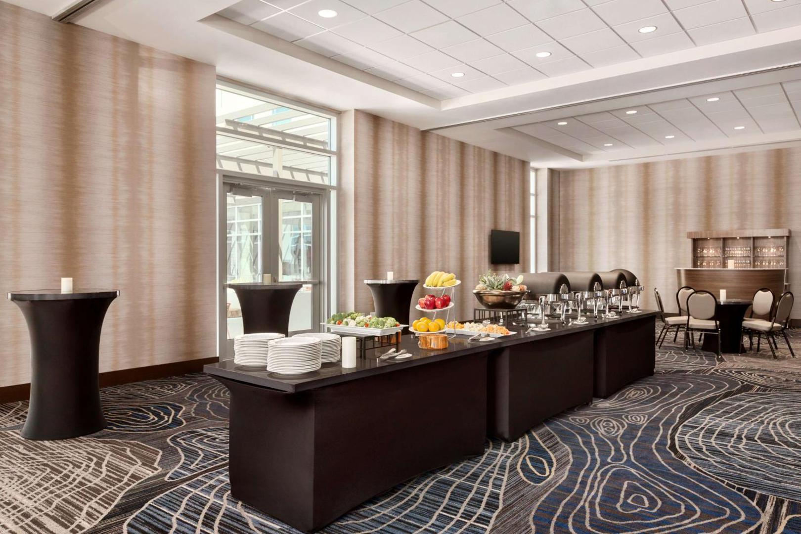 Embassy Suites by Hilton San Antonio Landmark Embassy Suites by Hilton San Antonio Landmark