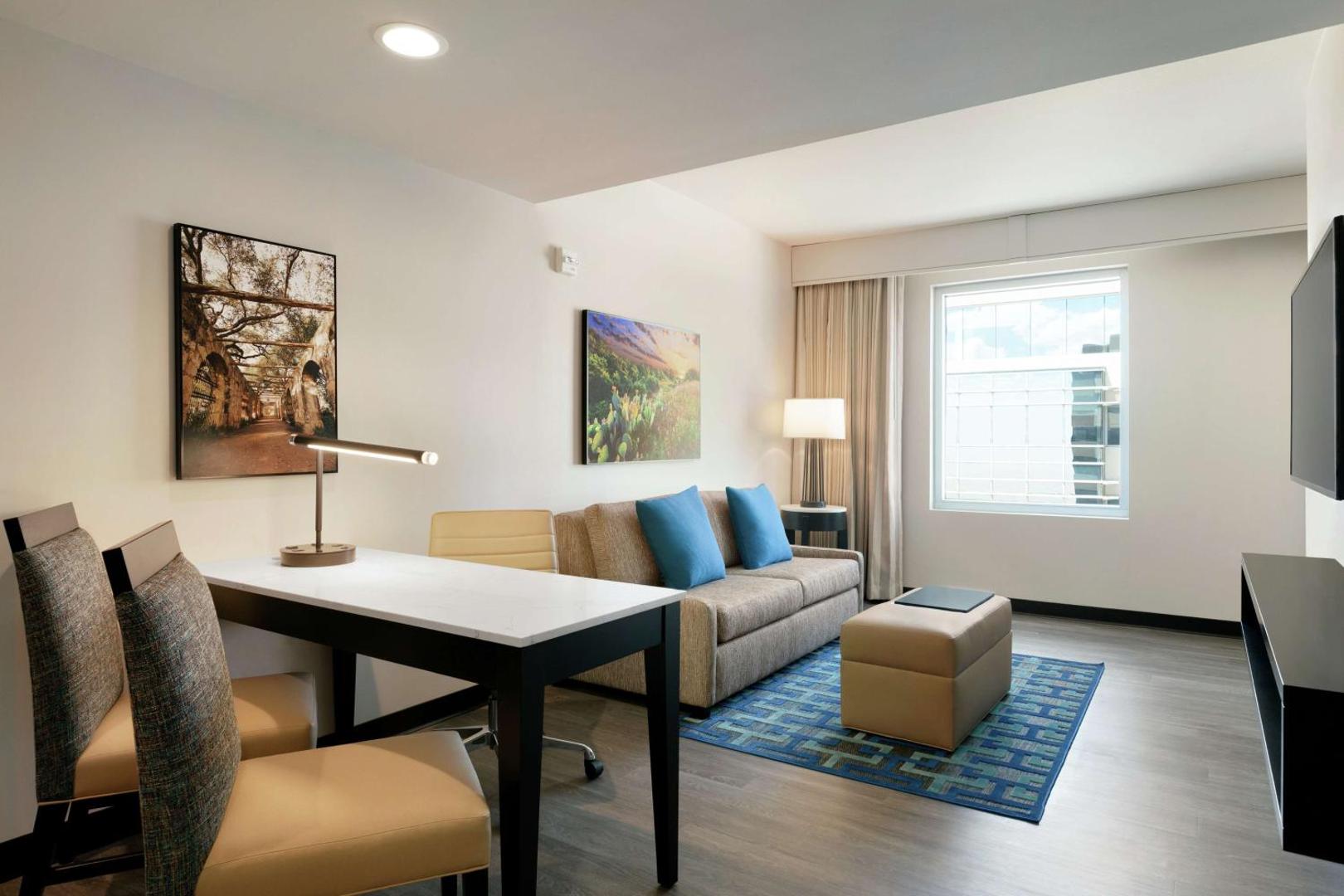 Embassy Suites by Hilton San Antonio Landmark Embassy Suites by Hilton San Antonio Landmark