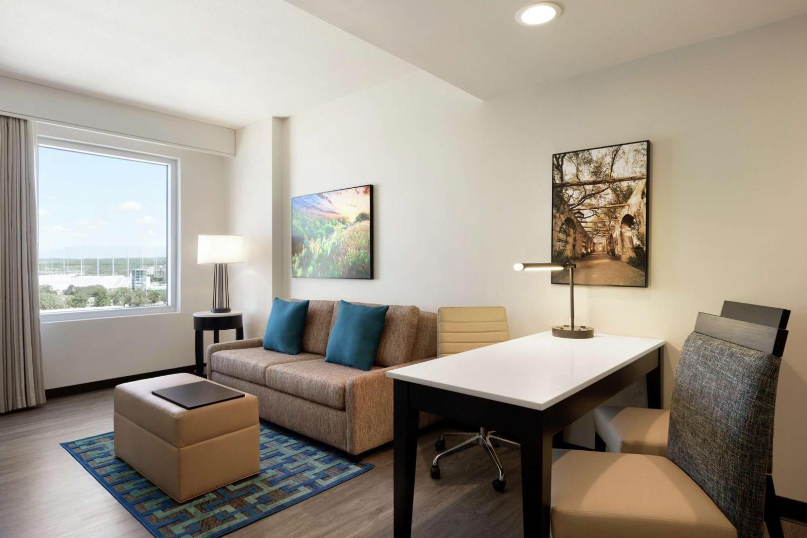 Embassy Suites by Hilton San Antonio Landmark Embassy Suites by Hilton San Antonio Landmark