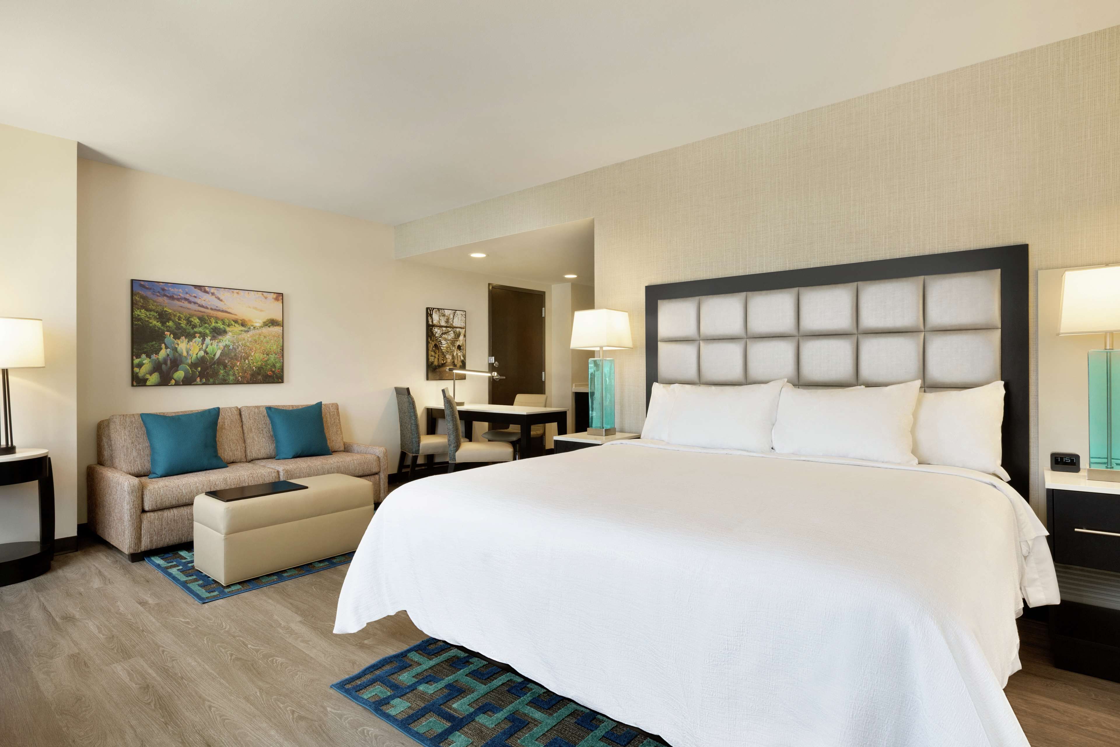 Embassy Suites by Hilton San Antonio Landmark Embassy Suites by Hilton San Antonio Landmark