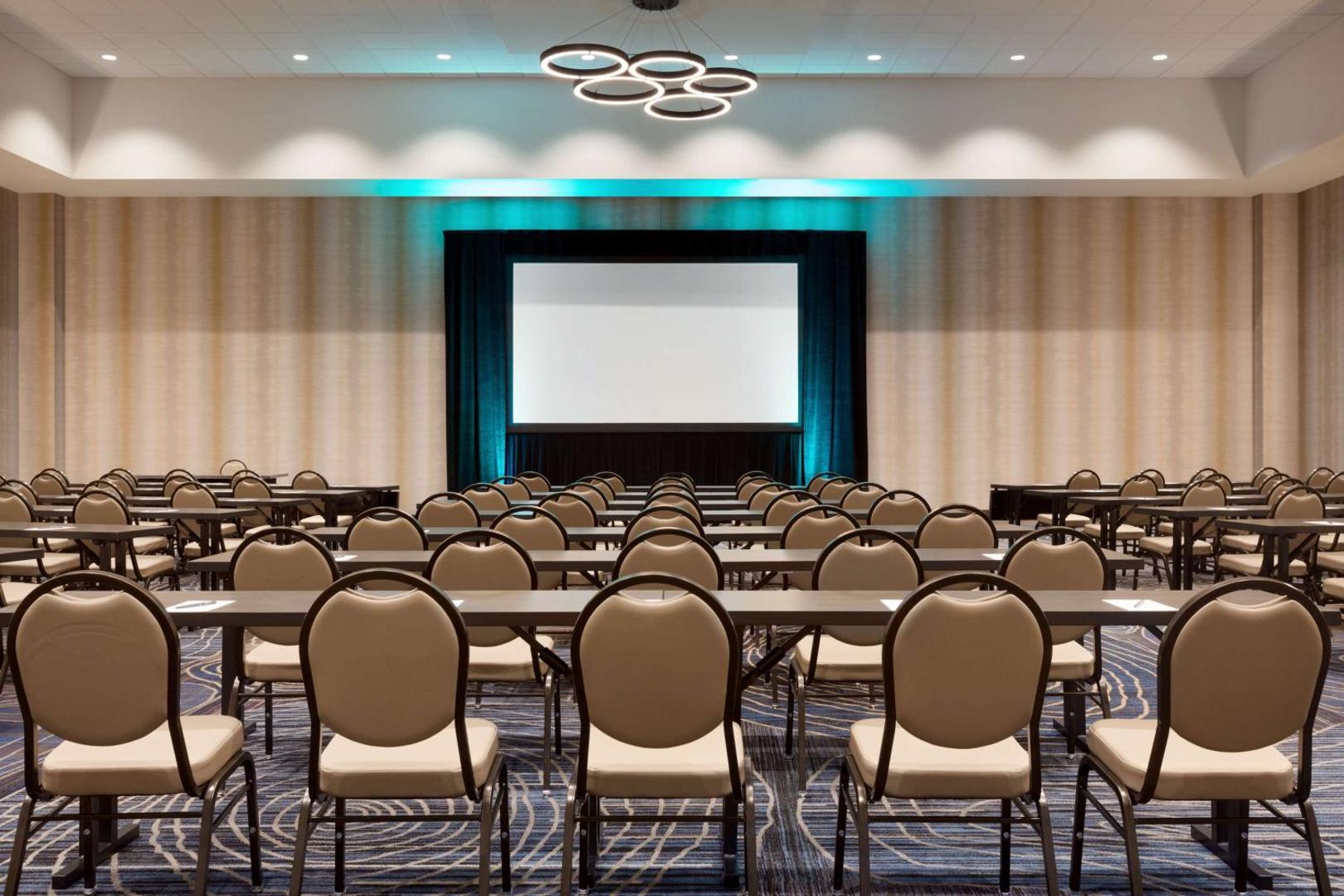 Embassy Suites by Hilton San Antonio Landmark Embassy Suites by Hilton San Antonio Landmark